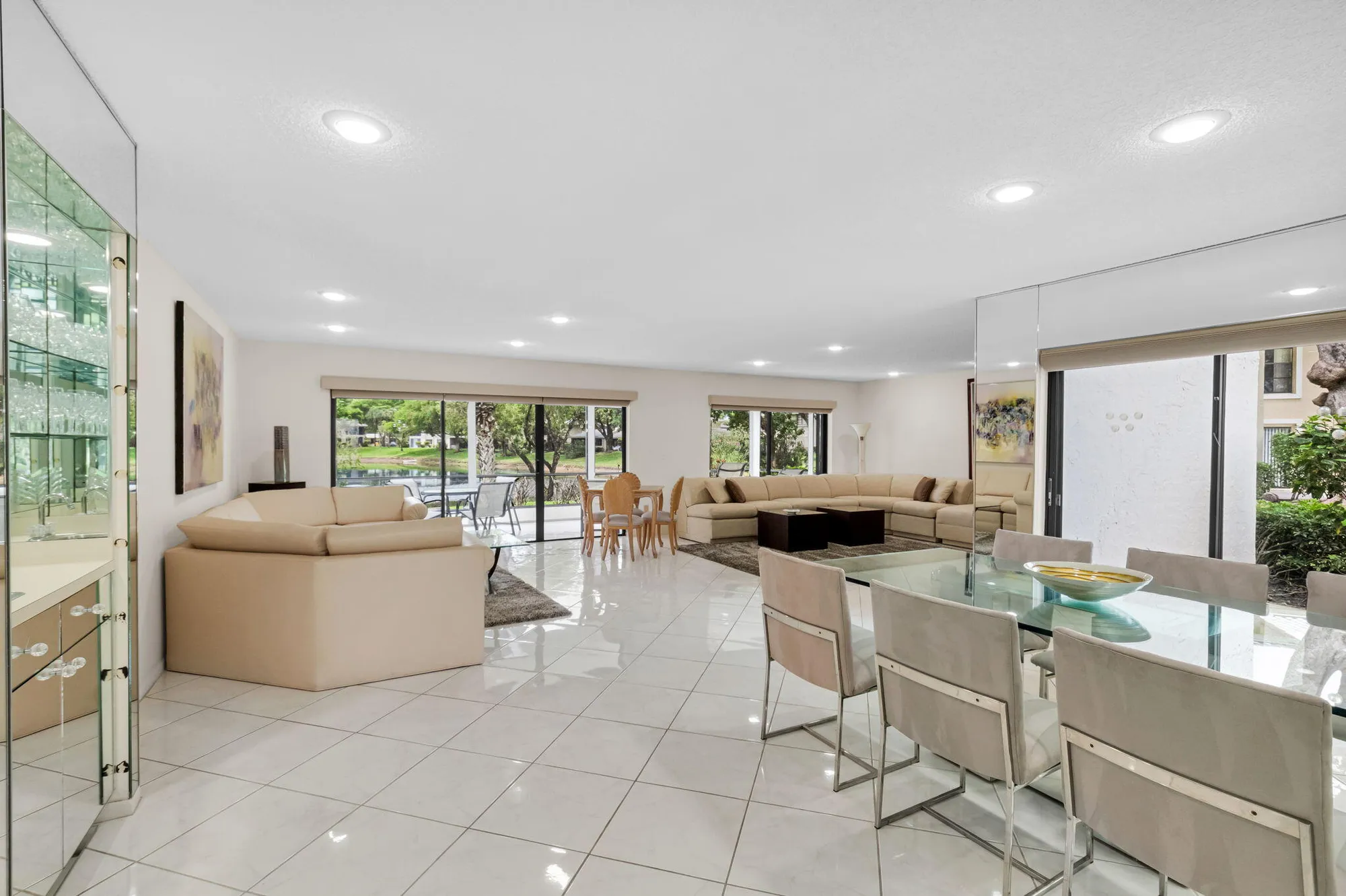 Property Slideshow image 13 of 54 | 12 westgate ln c, Boynton Beach, FL, 33436