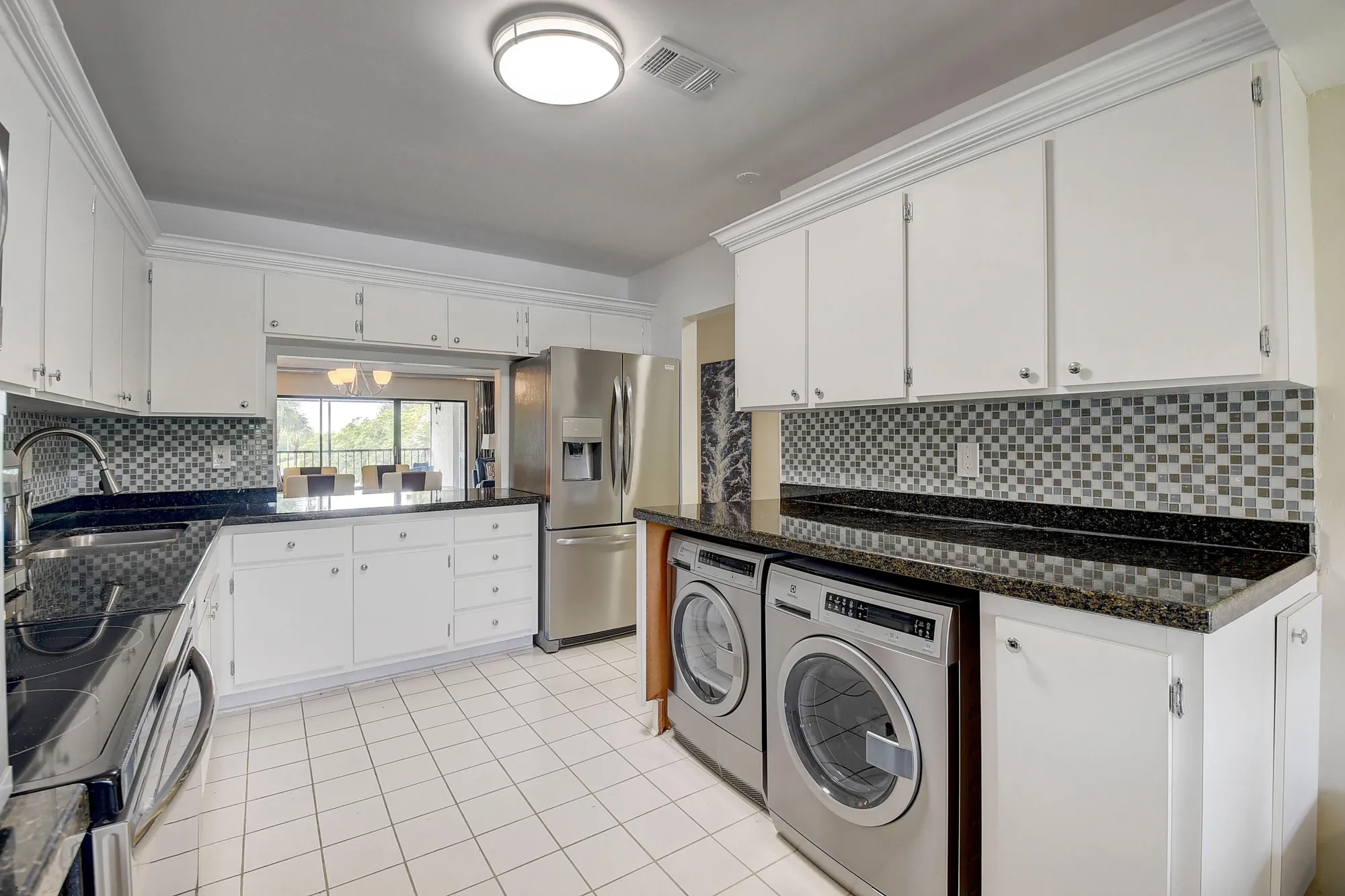 Property Slideshow image 4 of 31 | 18 westgate ln 18f, Boynton Beach, FL, 33436