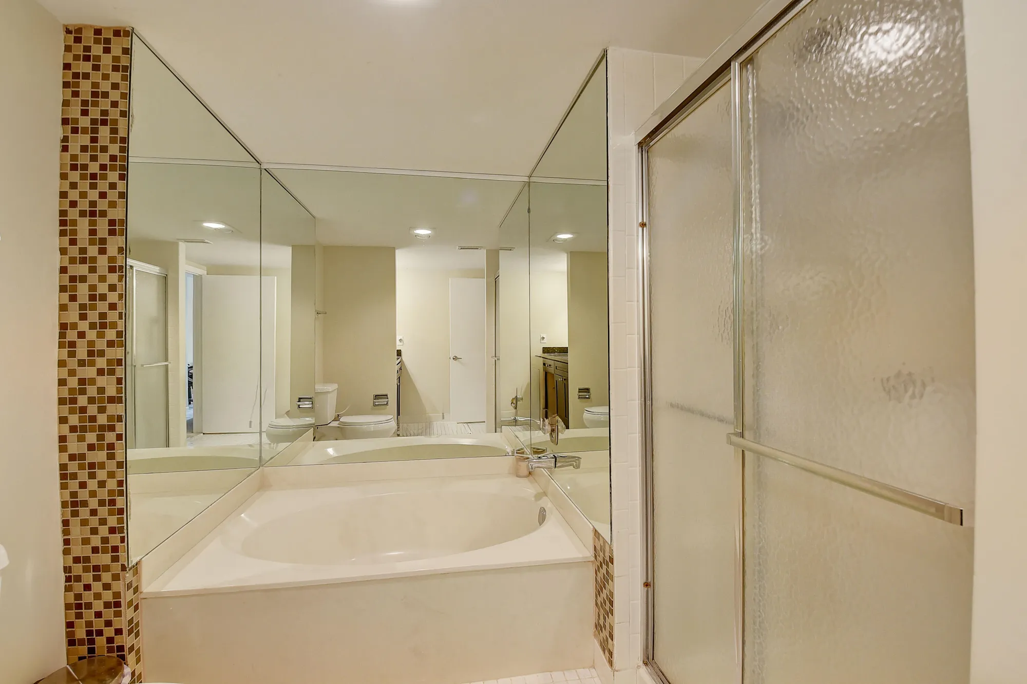 Property Slideshow image 19 of 31 | 18 westgate ln 18f, Boynton Beach, FL, 33436