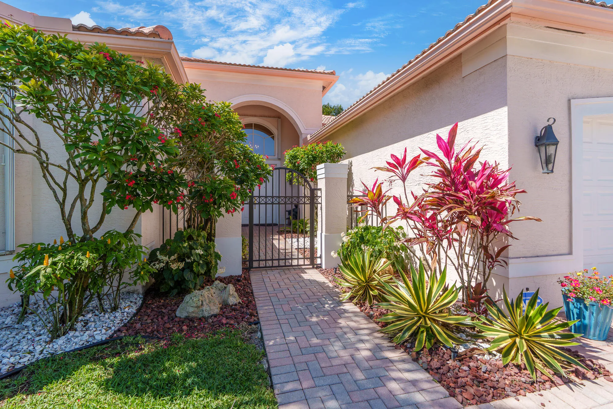 Property Slideshow image 4 of 32 | 7406 carmela way, Delray Beach, FL, 33446