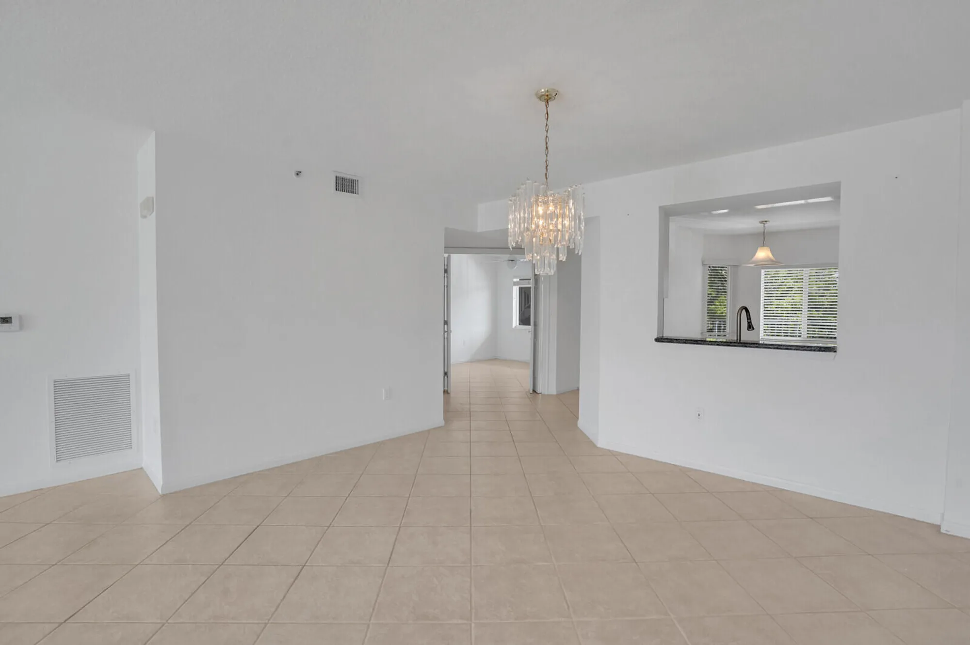 Property Slideshow image 9 of 45 | 5874 crystal shores dr apt 308, Boynton Beach, FL, 33437