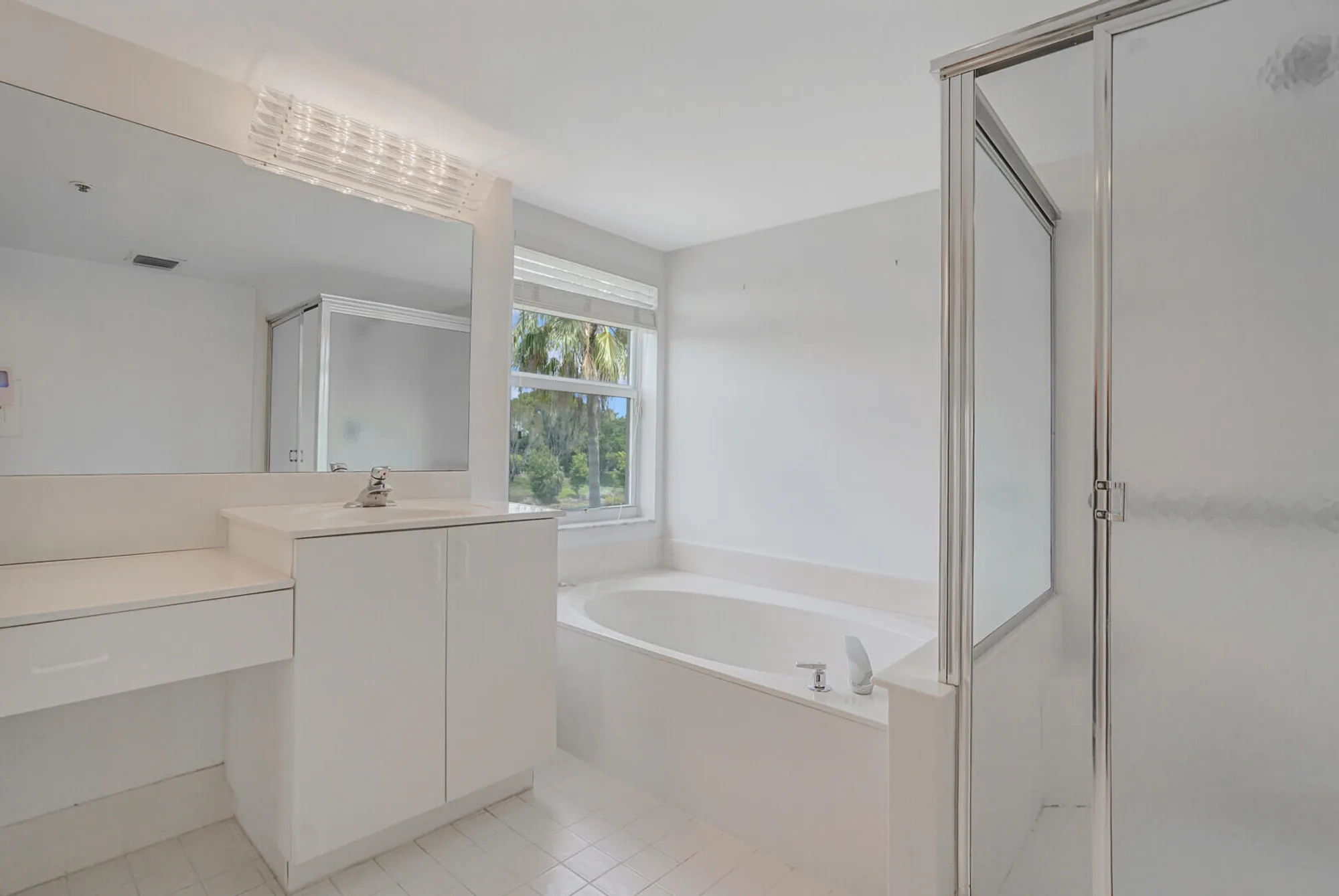 Property Slideshow image 25 of 45 | 5874 crystal shores dr apt 308, Boynton Beach, FL, 33437