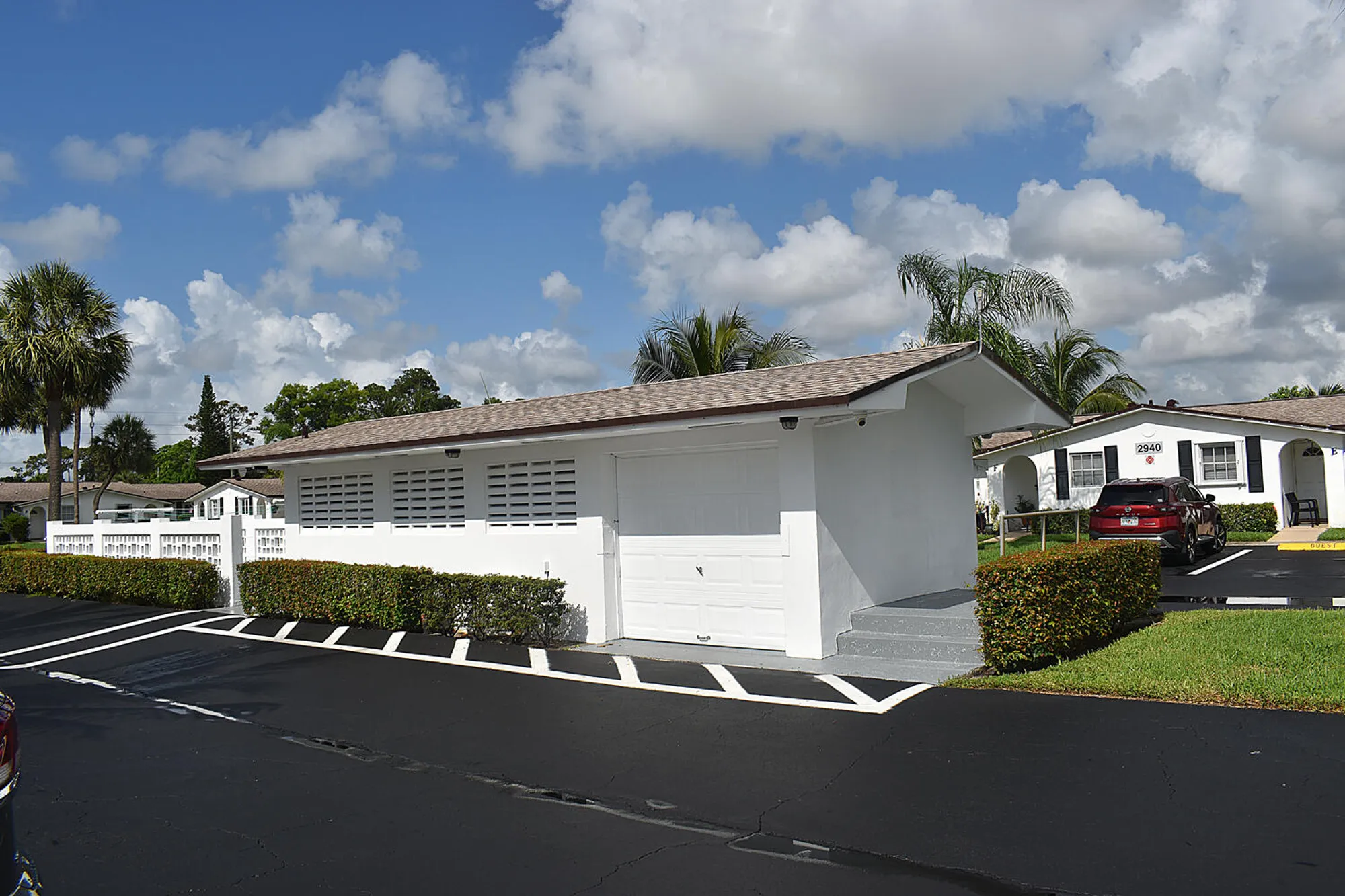 Property Slideshow image 27 of 33 | 2930 crosley dr g, West Palm Beach, FL, 33415