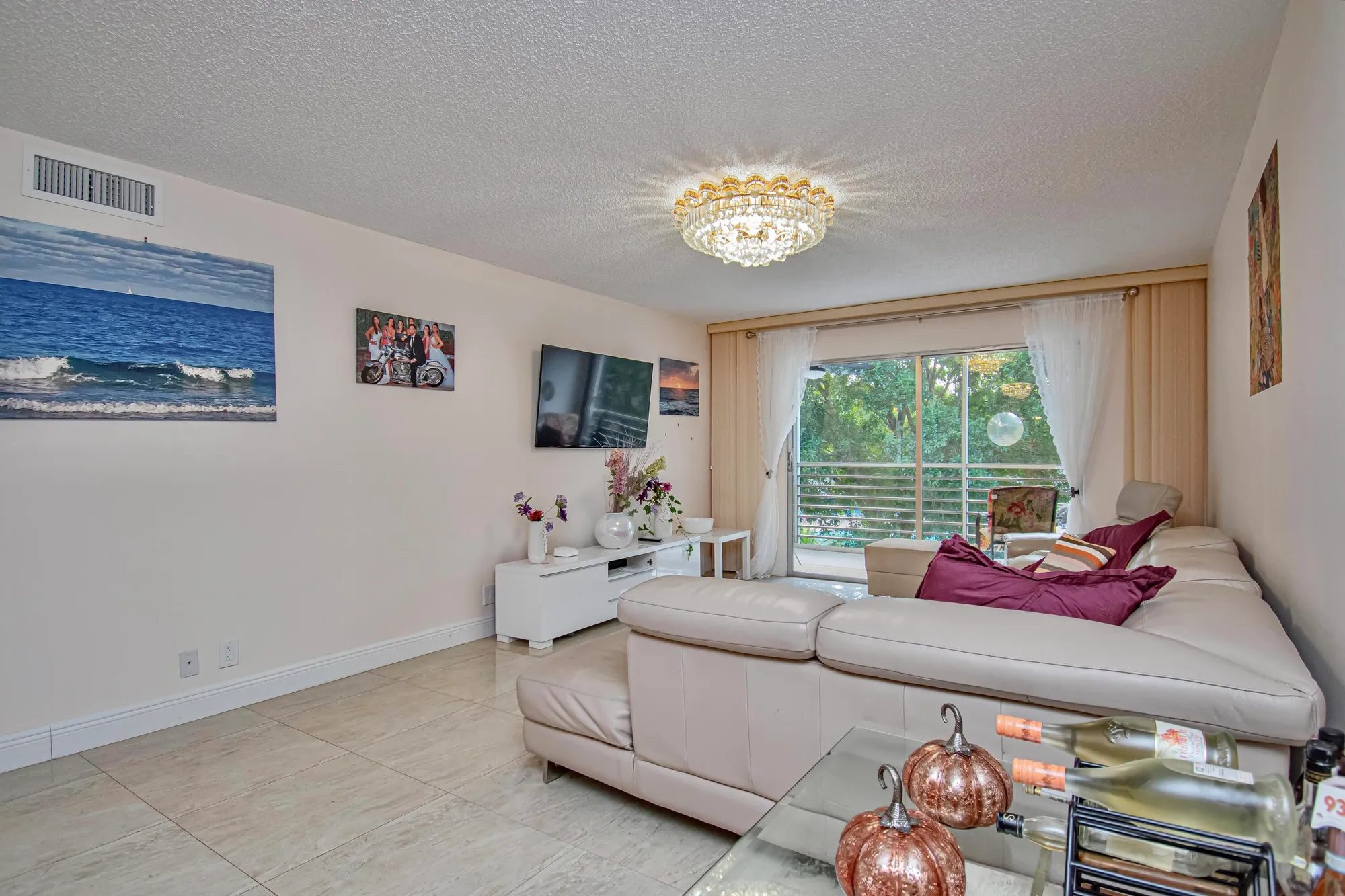 Property Slideshow image 4 of 17 | 2301 lucaya ln m3, Coconut Creek, FL, 33066