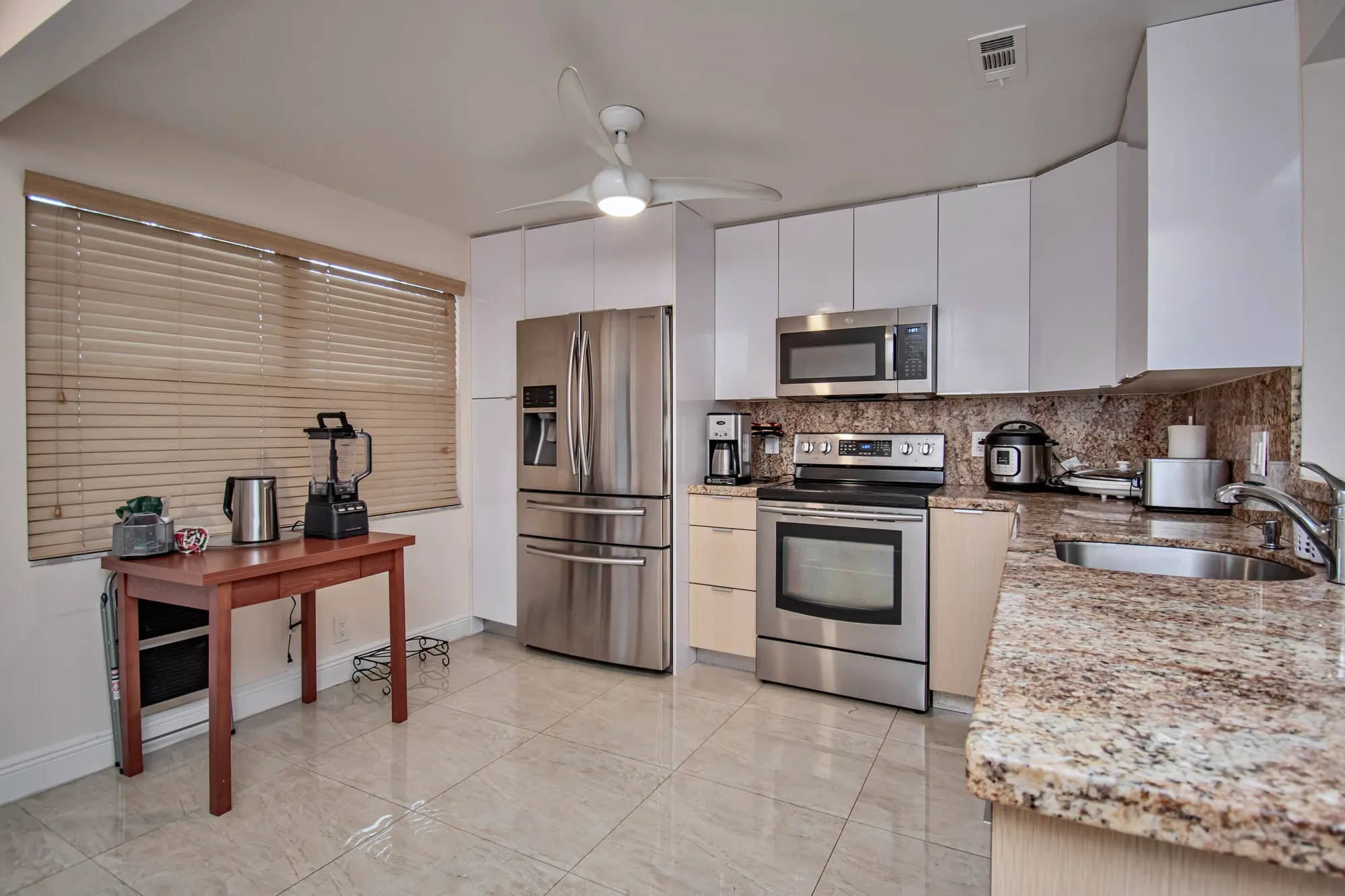 Property Slideshow image 7 of 17 | 2301 lucaya ln m3, Coconut Creek, FL, 33066