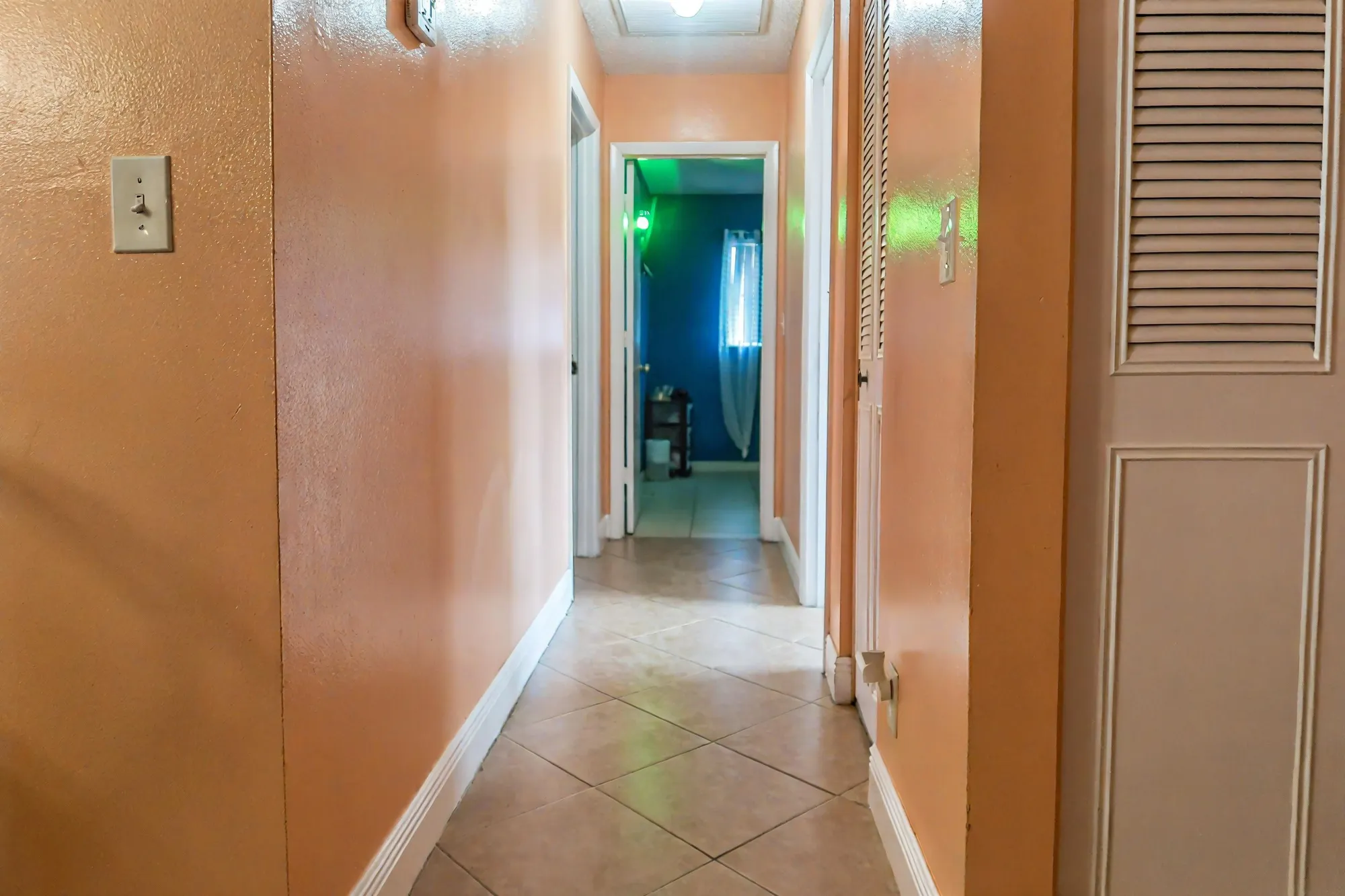 Property Slideshow image 5 of 10 | 7095 pine bluff dr, Lake Worth, FL, 33467