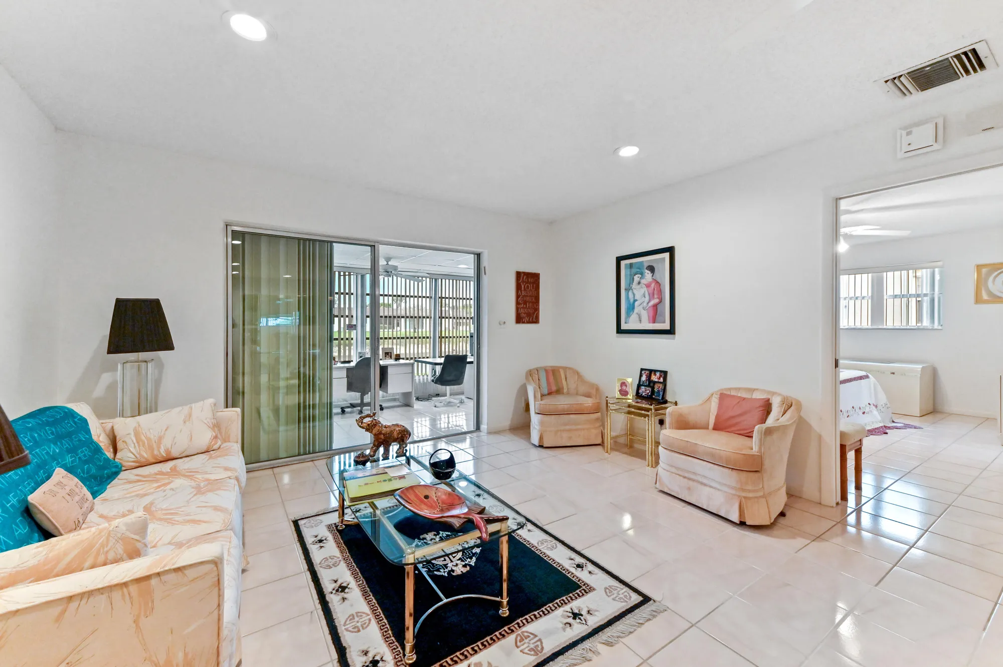 Property Slideshow image 6 of 29 | 109 lake rebecca dr # 109, West Palm Beach, FL, 33411