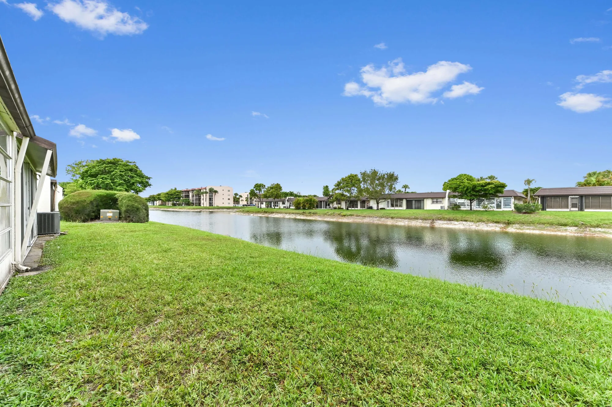 Property Slideshow image 1 of 29 | 109 lake rebecca dr # 109, West Palm Beach, FL, 33411