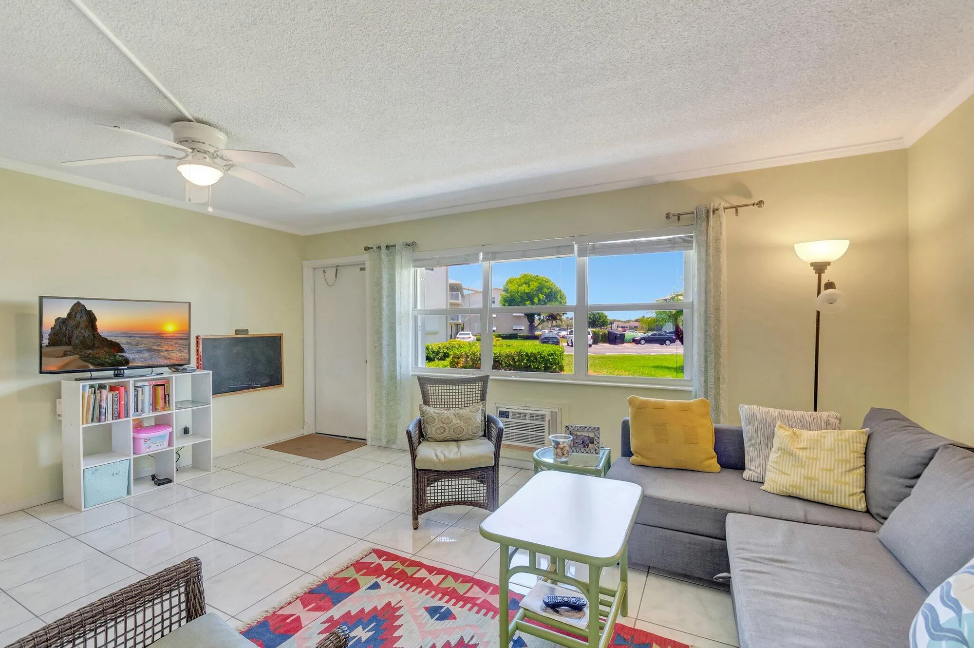 Property Slideshow image 14 of 45 | 210 horizons e 103, Boynton Beach, FL, 33435