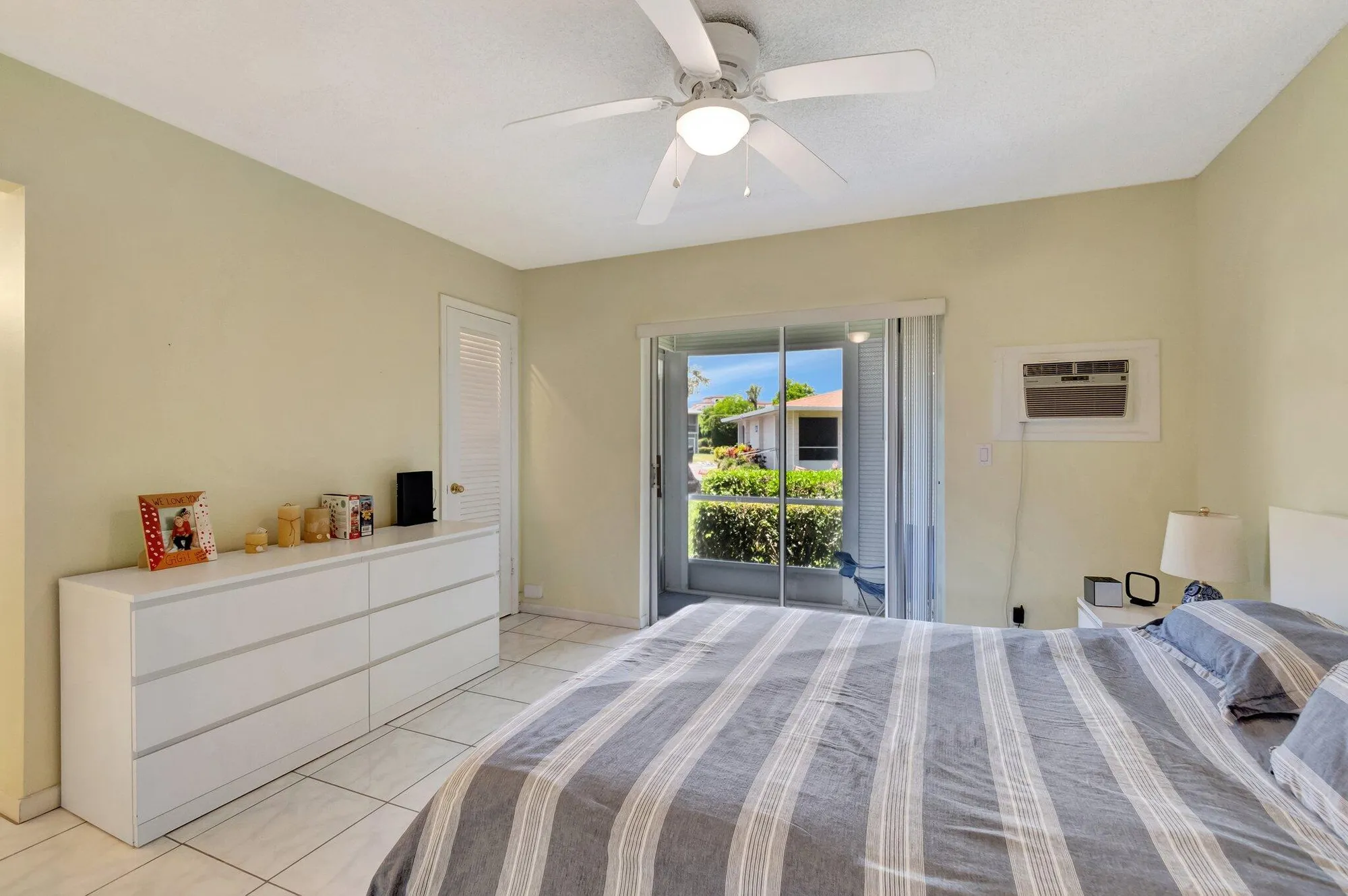 Property Slideshow image 24 of 45 | 210 horizons e 103, Boynton Beach, FL, 33435