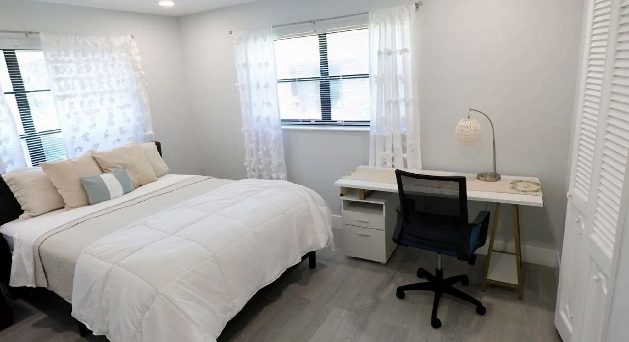 Property Slideshow image 18 of 20 | 9740 pecan tree dr a, Boynton Beach, FL, 33436