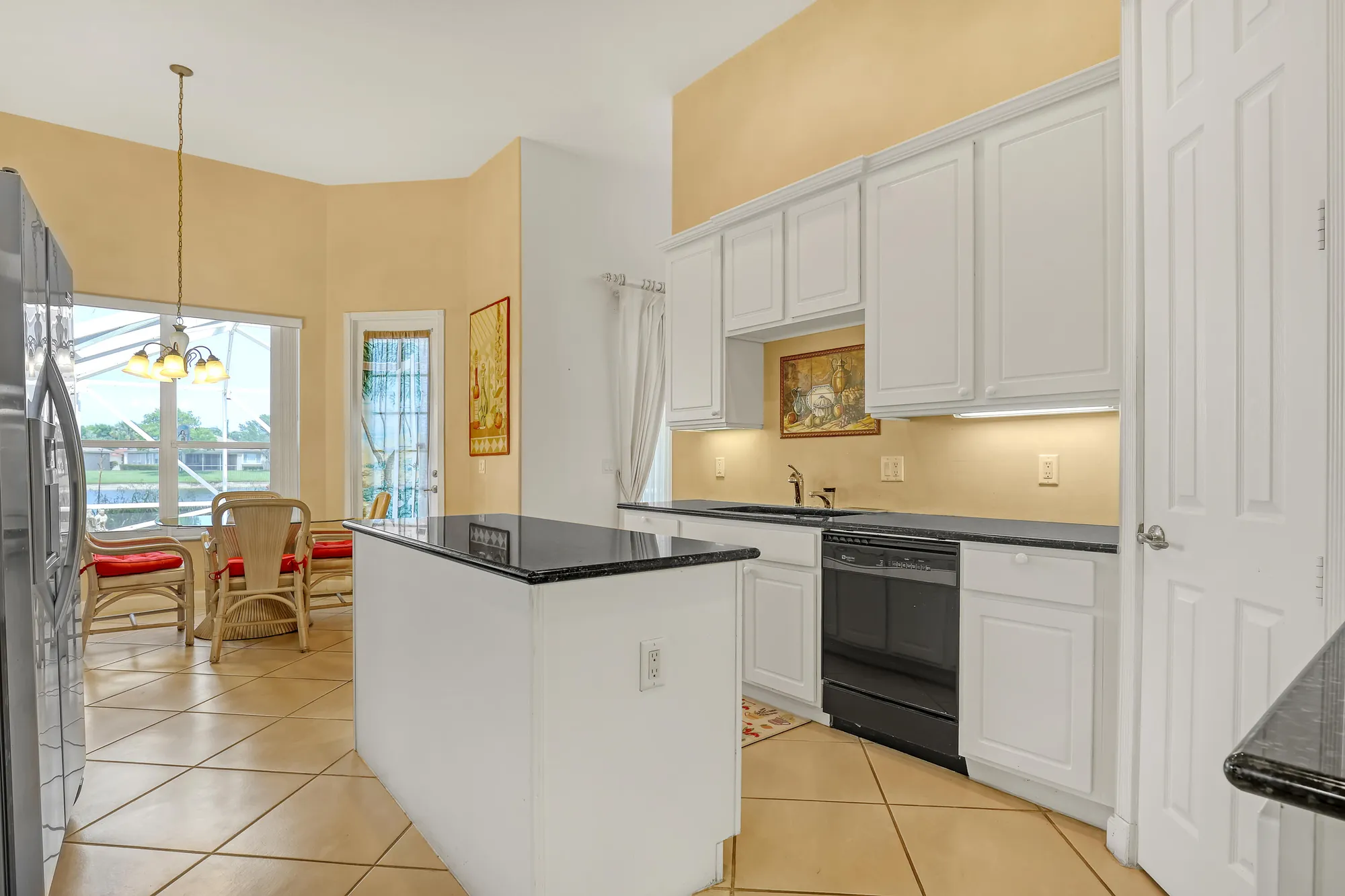 Property Slideshow image 13 of 89 | 9466 lantern bay cir, West Palm Beach, FL, 33411
