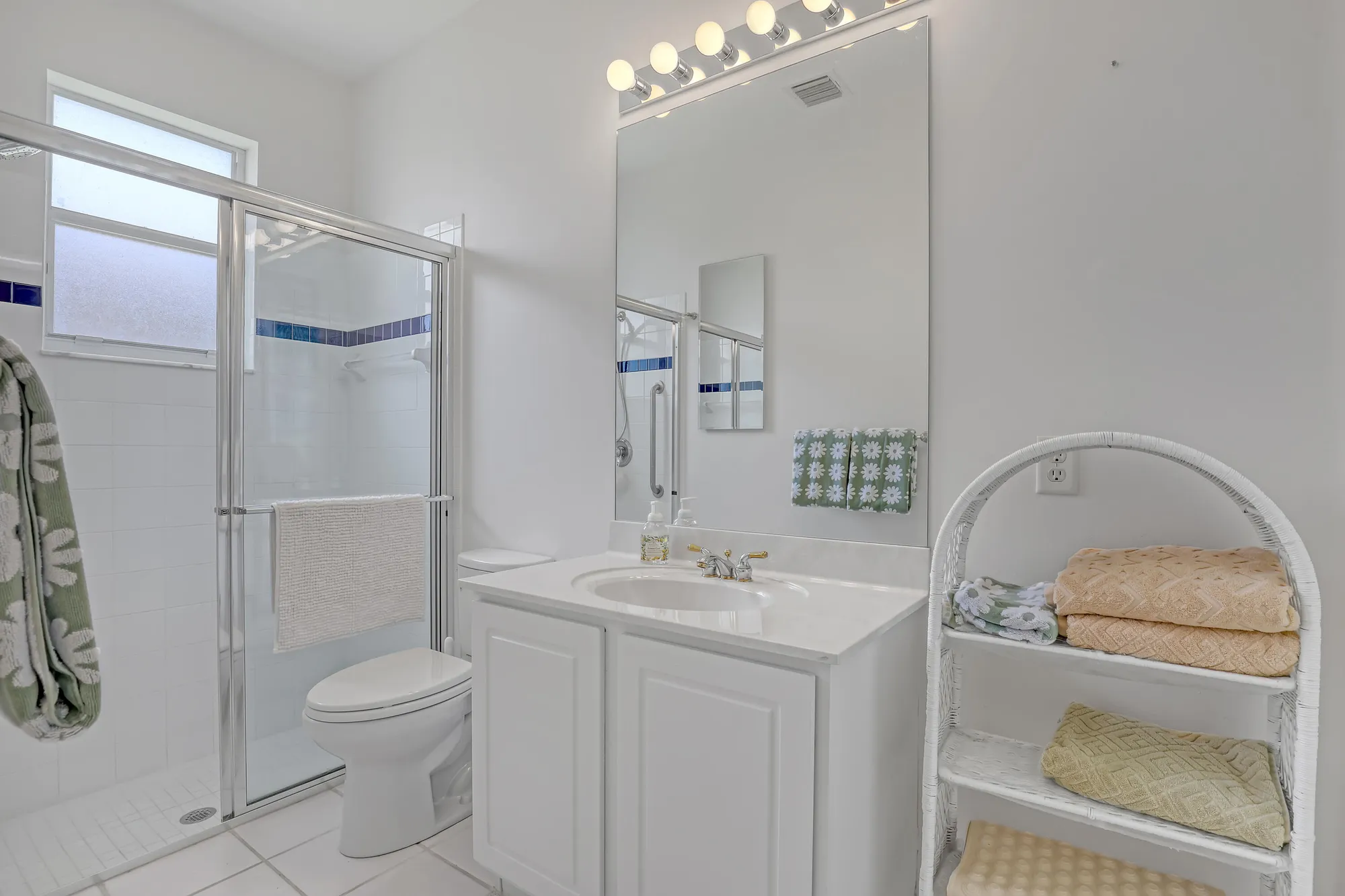 Property Slideshow image 31 of 89 | 9466 lantern bay cir, West Palm Beach, FL, 33411