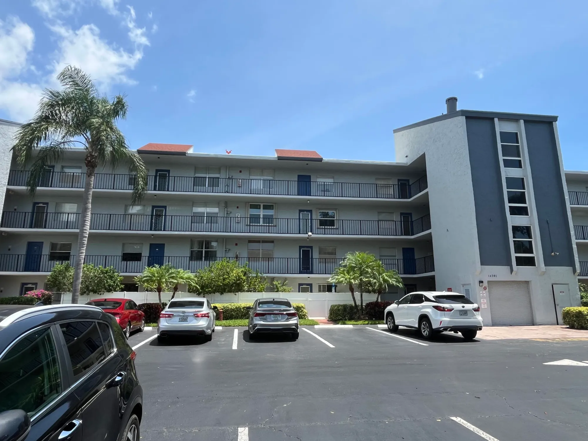 Property Slideshow image 1 of 29 | 14701 cumberland dr apt 301, Delray Beach, FL, 33446