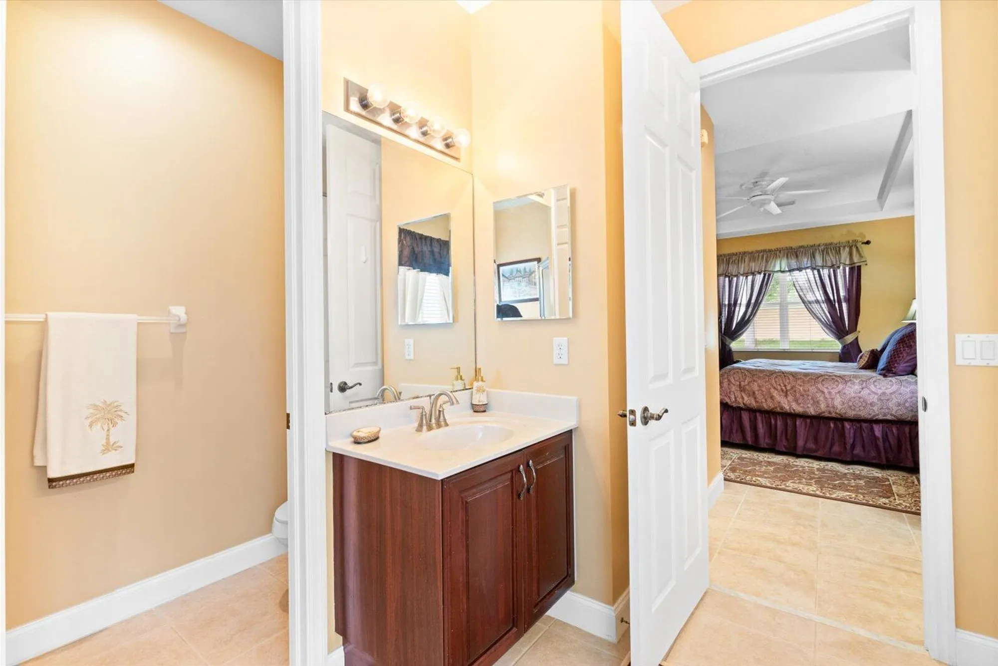 Property Slideshow image 20 of 45 | 447 sw talquin ln, Port Saint Lucie, FL, 34986