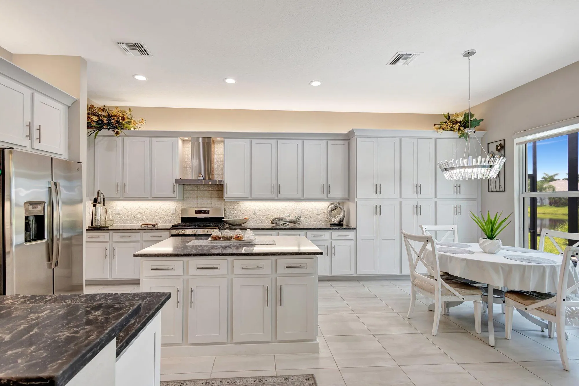 Property Slideshow image 14 of 94 | 11051 sw ivory springs ln, Port Saint Lucie, FL, 34987