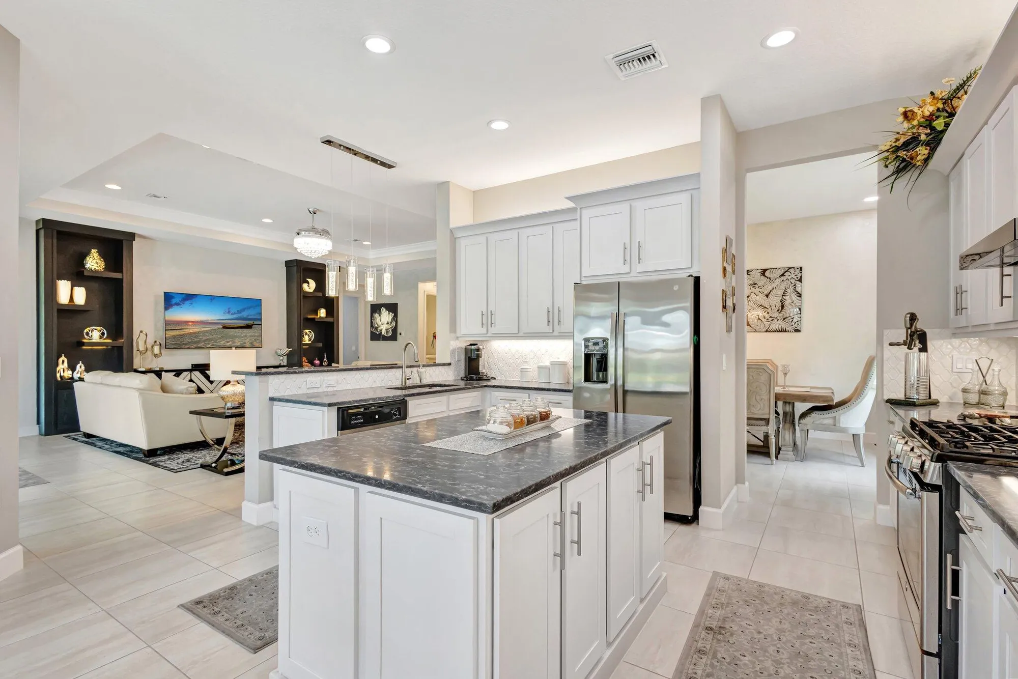 Property Slideshow image 15 of 94 | 11051 sw ivory springs ln, Port Saint Lucie, FL, 34987