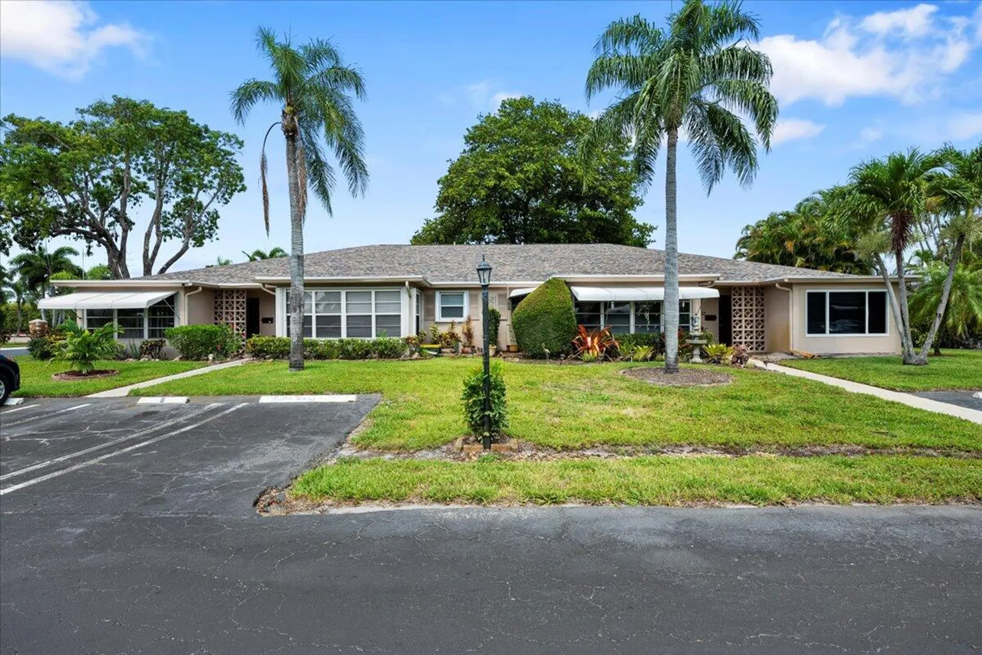 Property Slideshow image 14 of 34 | 1422 high point way b, Delray Beach, FL, 33445