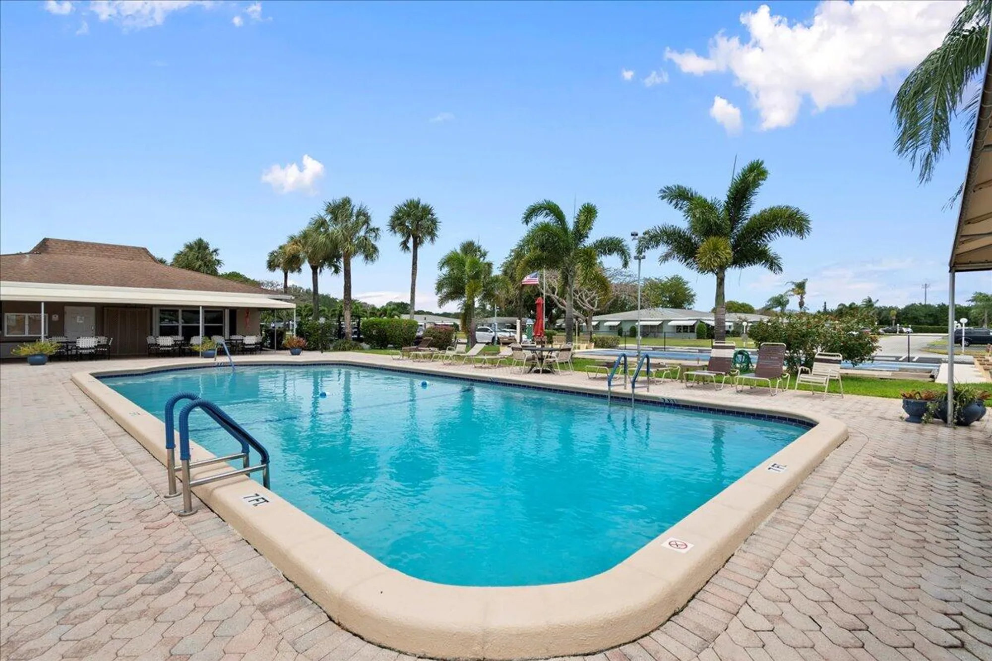 Property Slideshow image 20 of 34 | 1422 high point way b, Delray Beach, FL, 33445