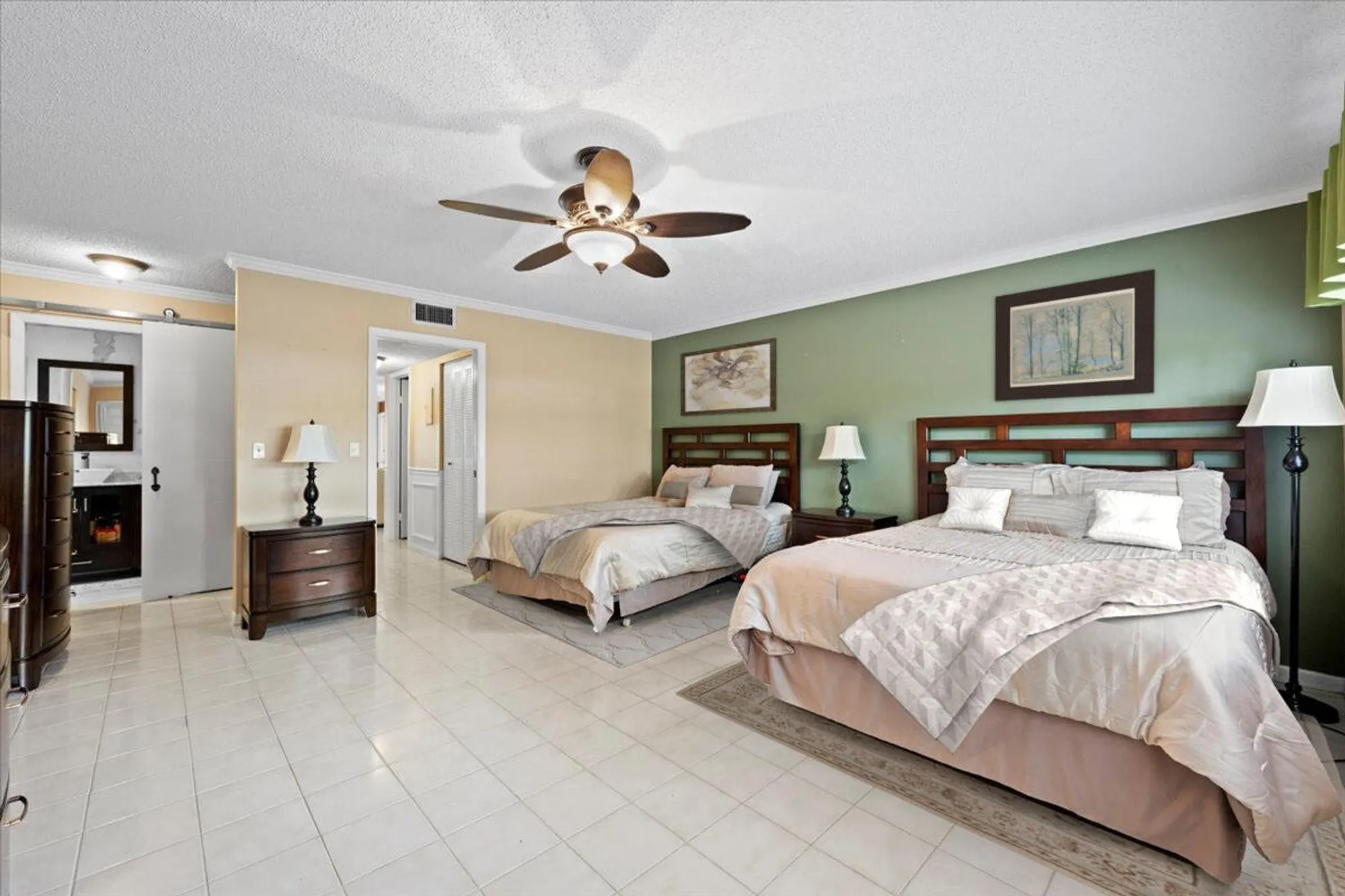Property Slideshow image 9 of 34 | 1422 high point way b, Delray Beach, FL, 33445