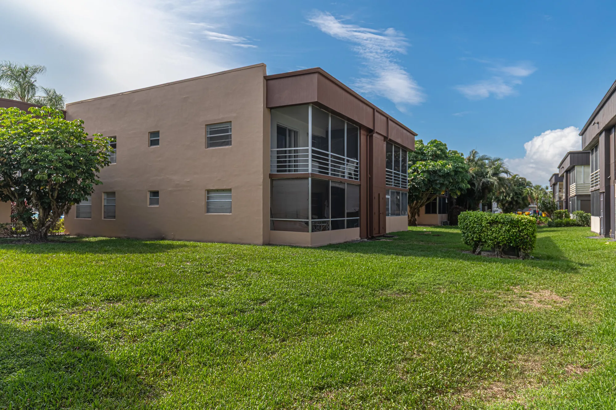 Property Slideshow image 26 of 35 | 518 burgundy k k, Delray Beach, FL, 33484