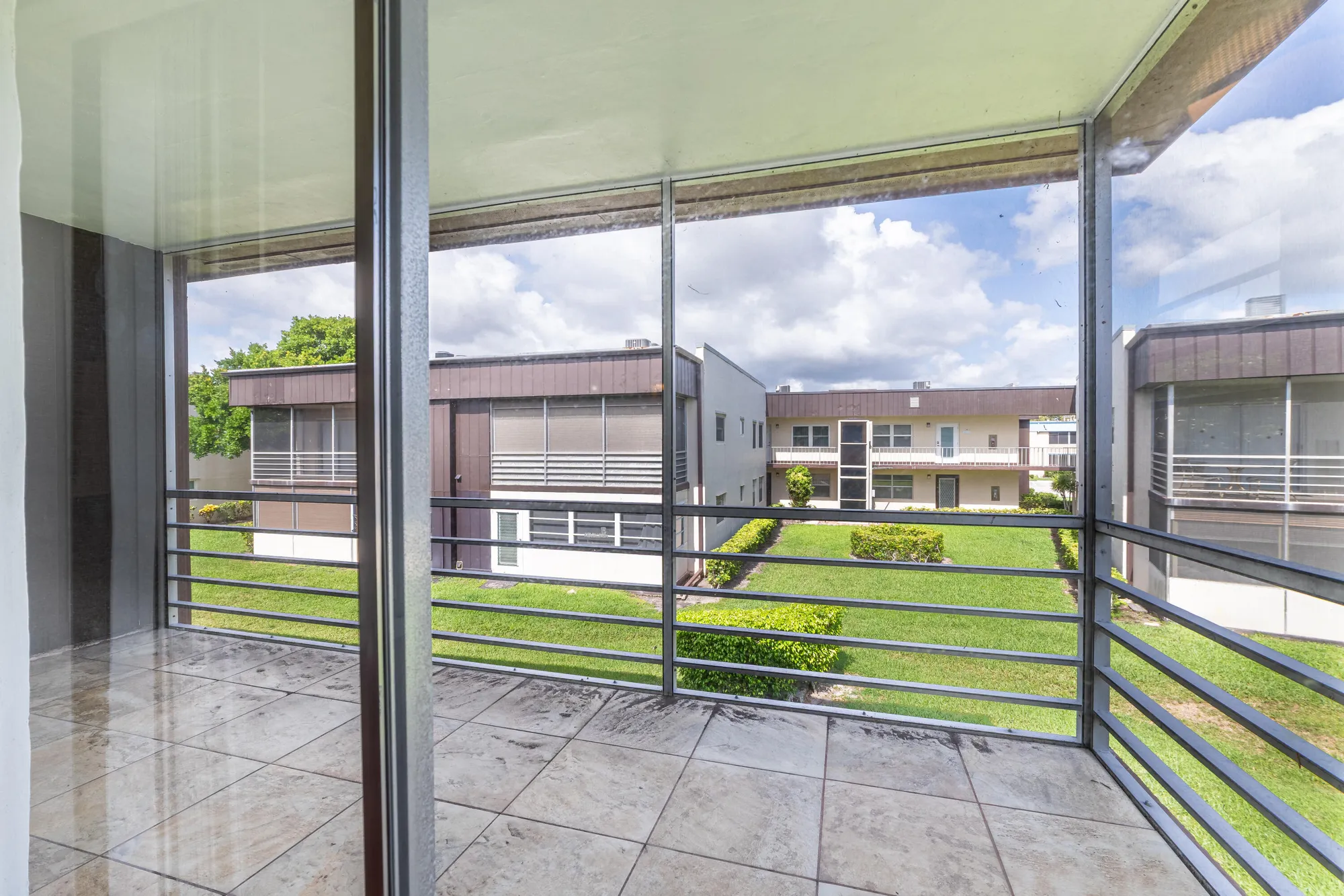 Property Slideshow image 22 of 35 | 518 burgundy k k, Delray Beach, FL, 33484