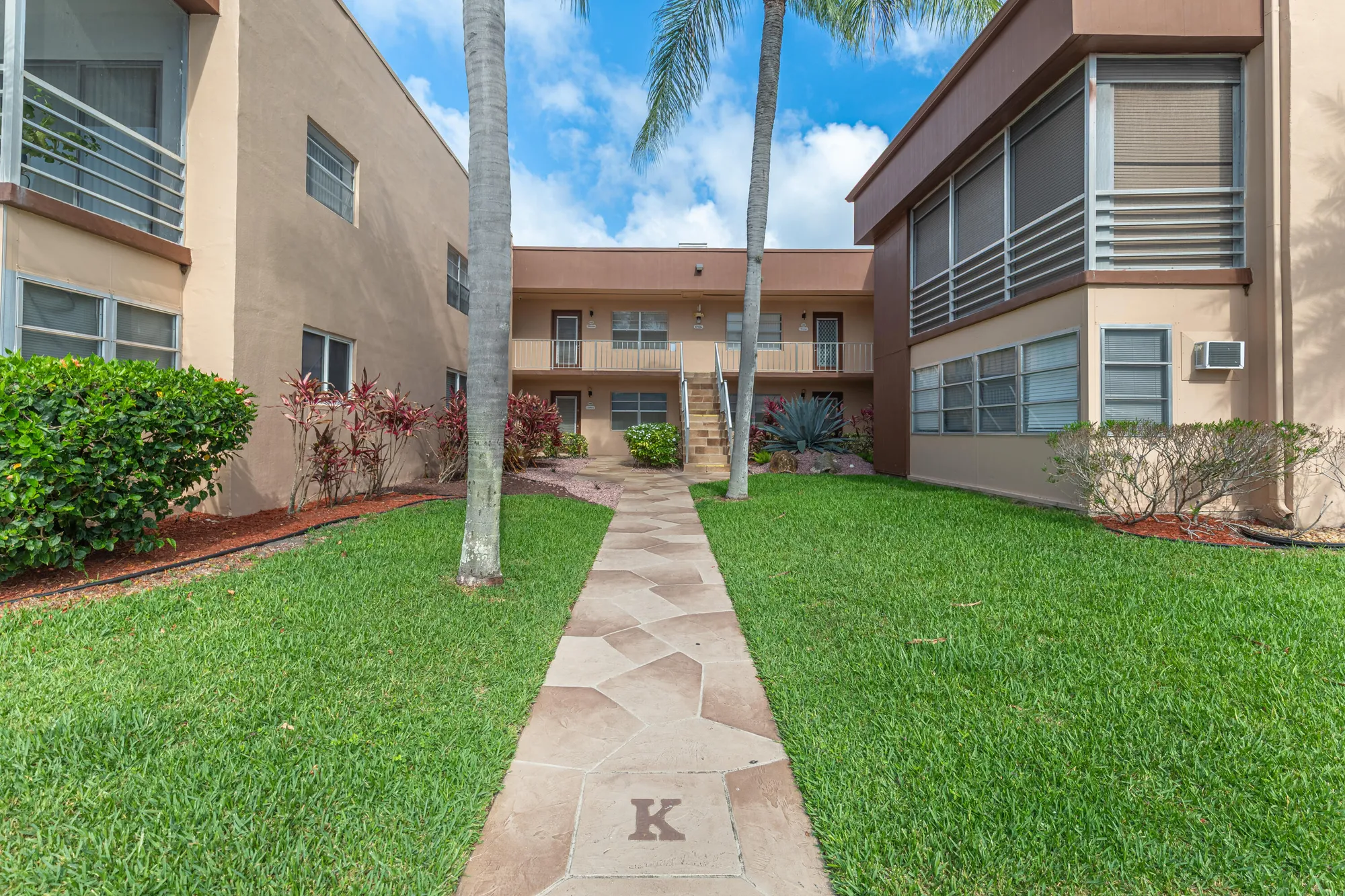 Property Slideshow image 2 of 35 | 518 burgundy k k, Delray Beach, FL, 33484