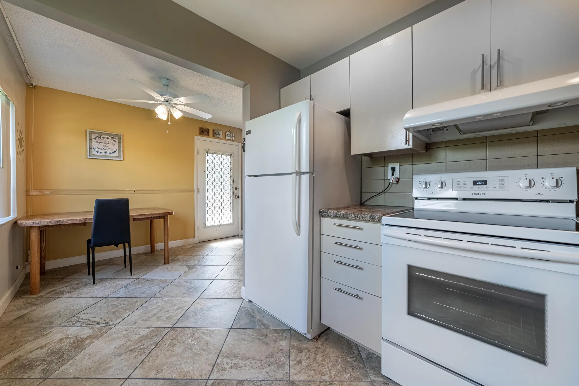 Property Slideshow image 9 of 35 | 518 burgundy k k, Delray Beach, FL, 33484