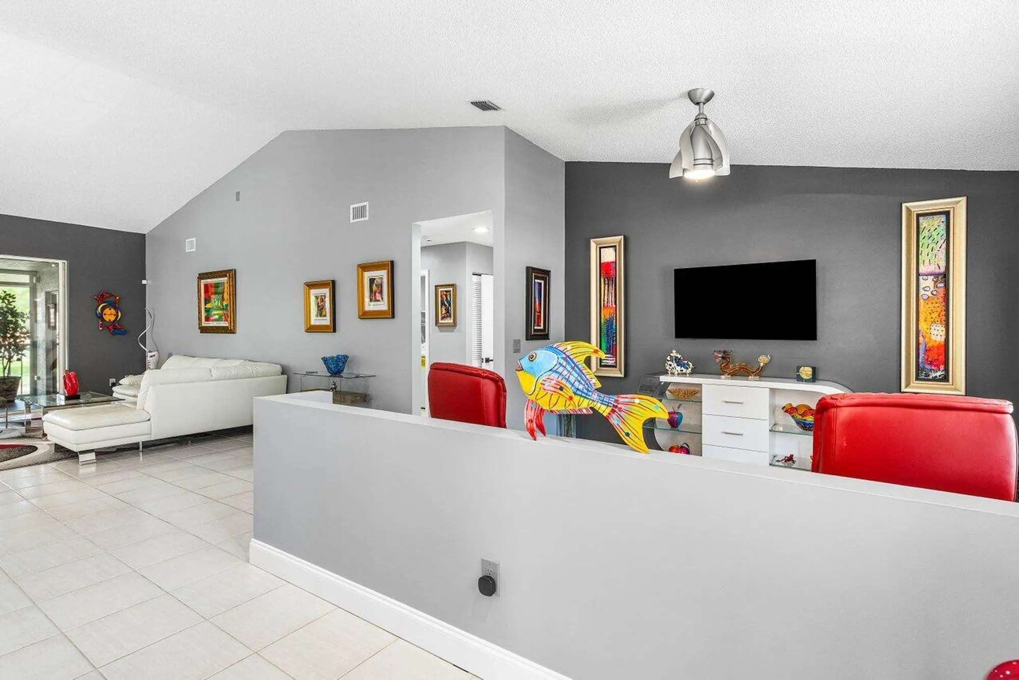 Property Slideshow image 7 of 49 | 7685 springwater pl 201, Boynton Beach, FL, 33437