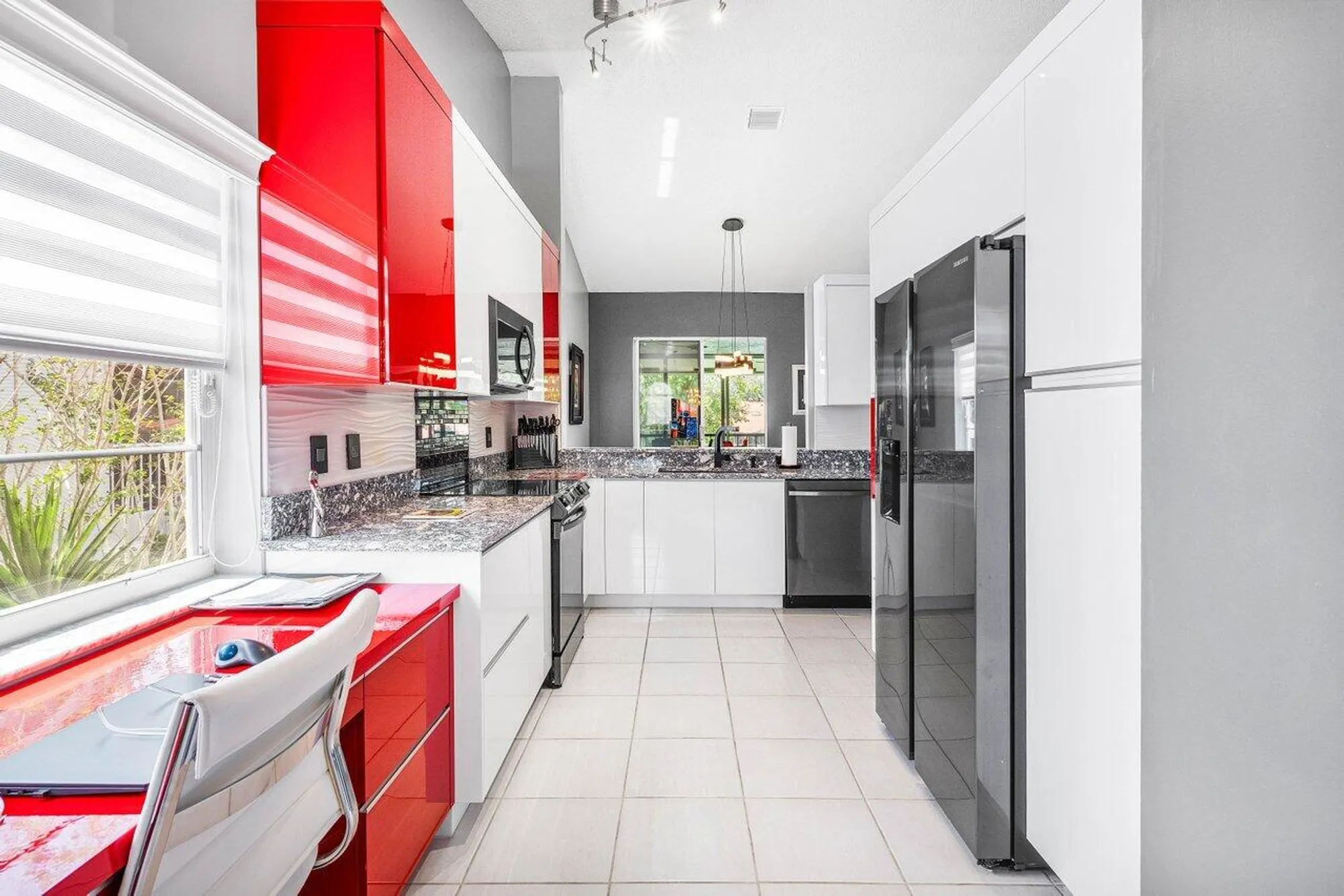 Property Slideshow image 17 of 49 | 7685 springwater pl 201, Boynton Beach, FL, 33437