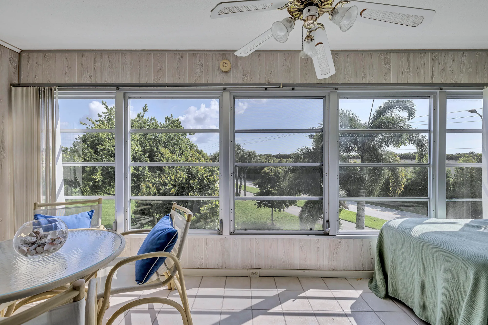 Property Slideshow image 27 of 48 | 3001 lincoln a # 3001, Boca Raton, FL, 33434