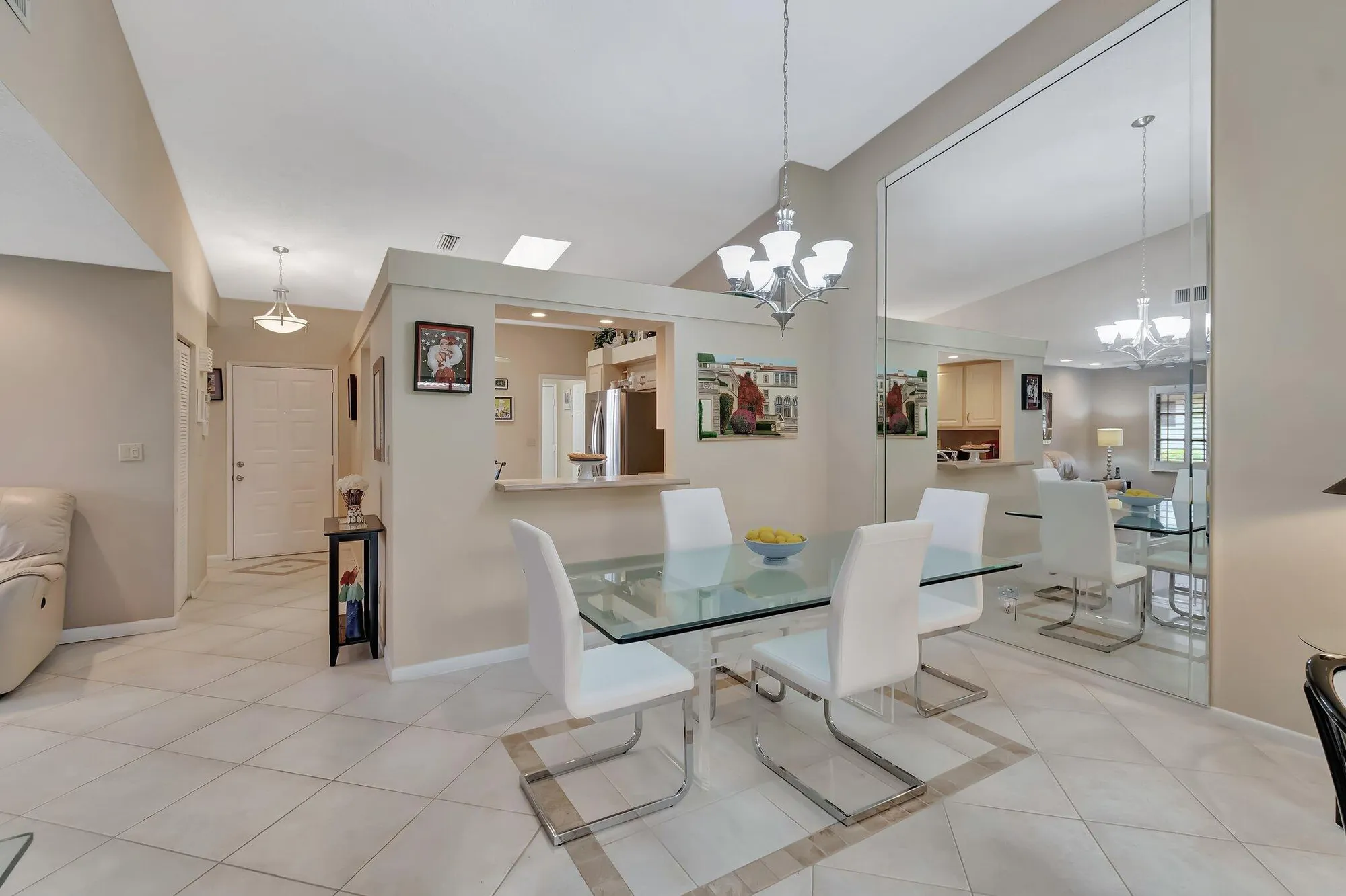 Property Slideshow image 12 of 92 | 6375 kings gate cir, Delray Beach, FL, 33484