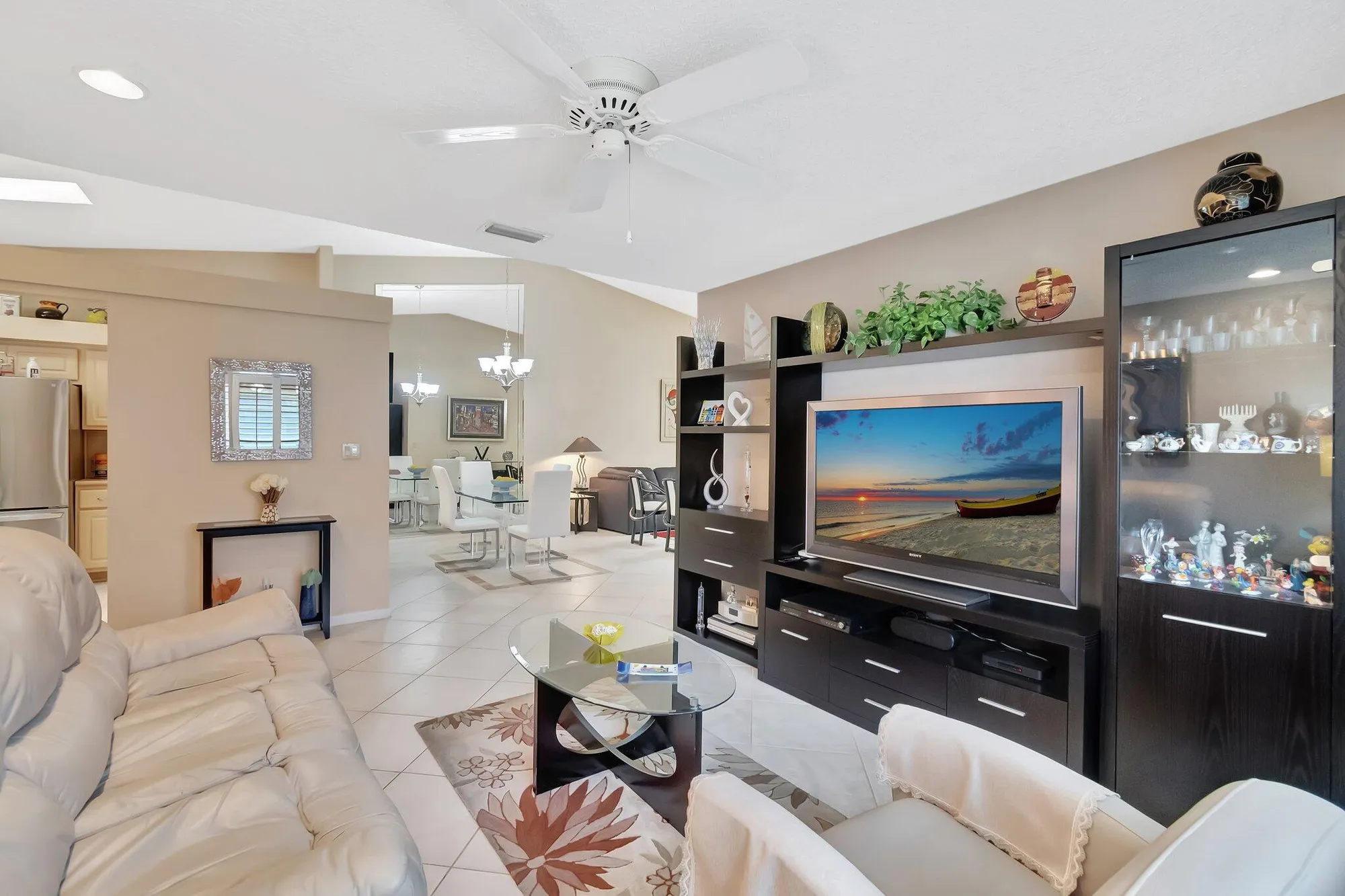 Property Slideshow image 16 of 92 | 6375 kings gate cir, Delray Beach, FL, 33484