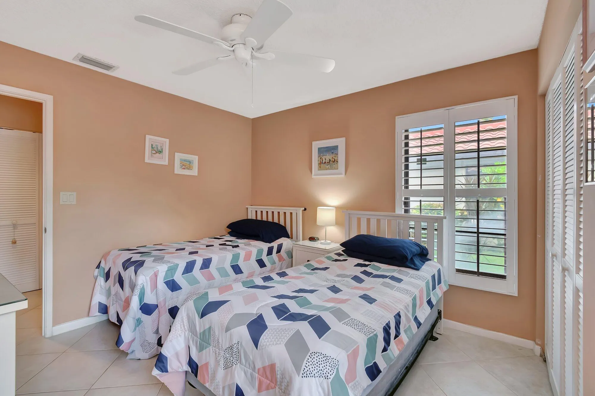 Property Slideshow image 32 of 92 | 6375 kings gate cir, Delray Beach, FL, 33484