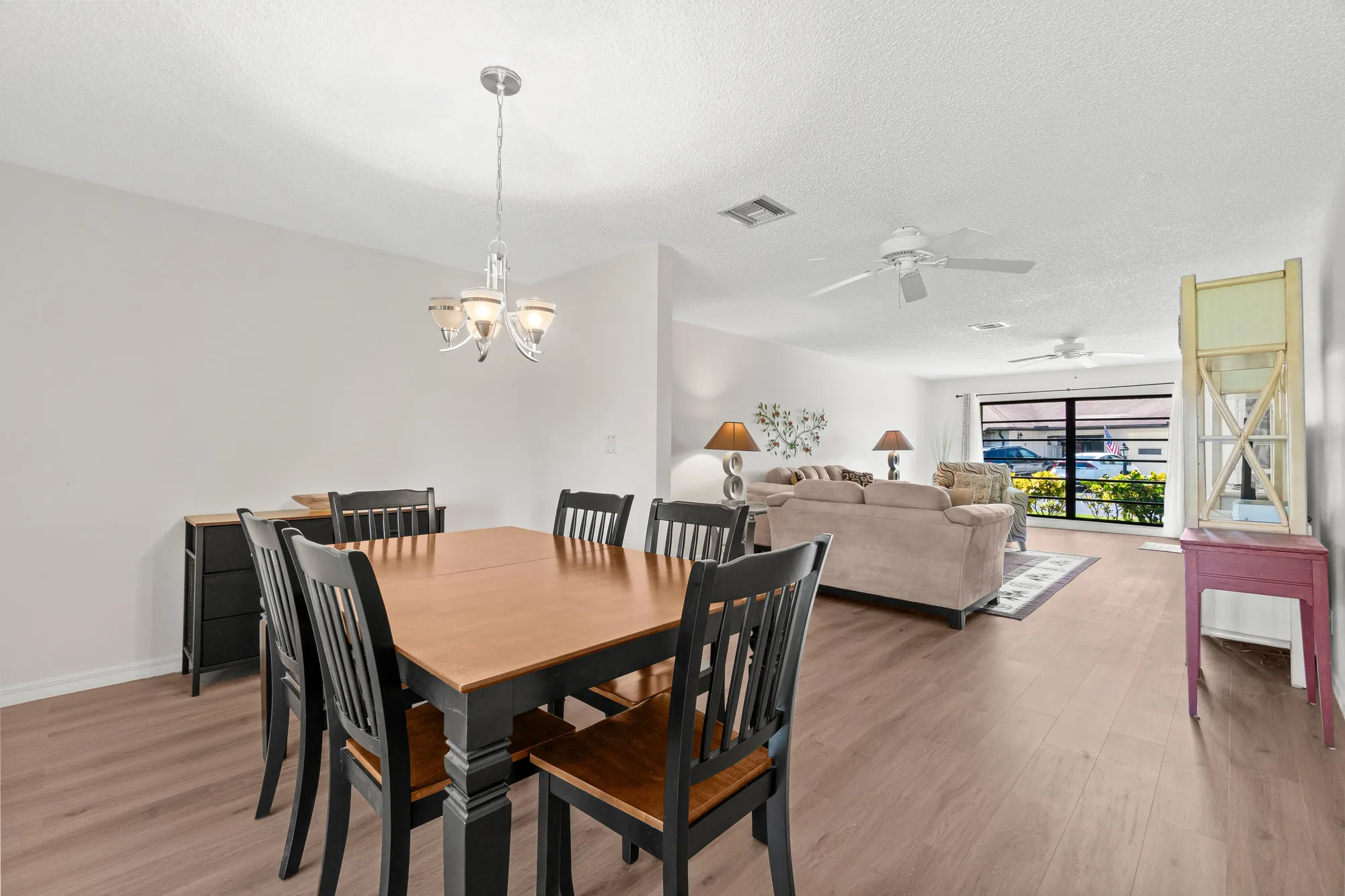 Property Slideshow image 9 of 28 | 4858 equestrian rd b, Boynton Beach, FL, 33436