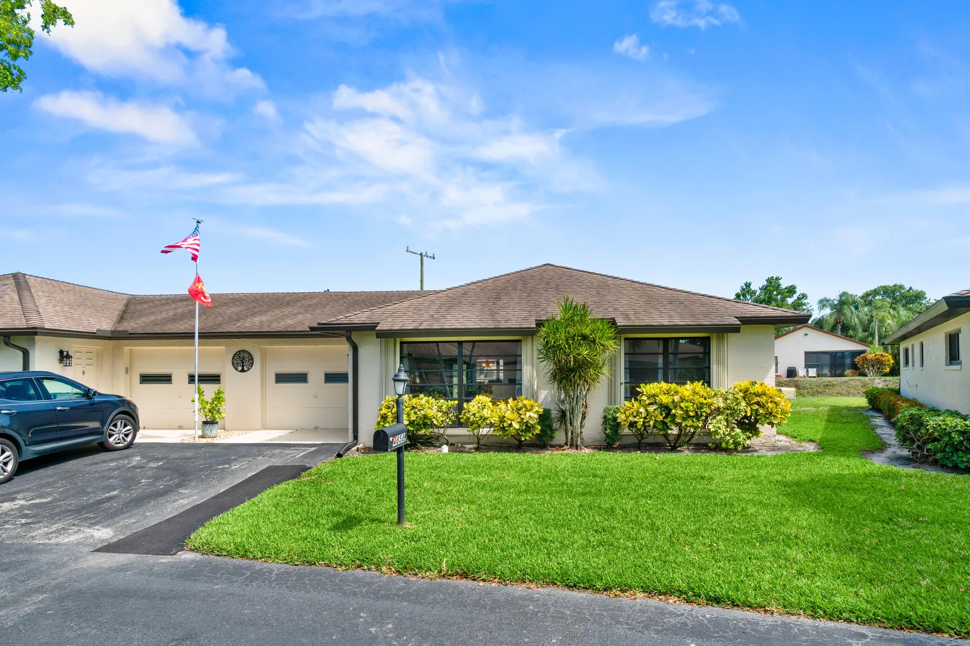 Property Slideshow image 1 of 28 | 4858 equestrian rd b, Boynton Beach, FL, 33436