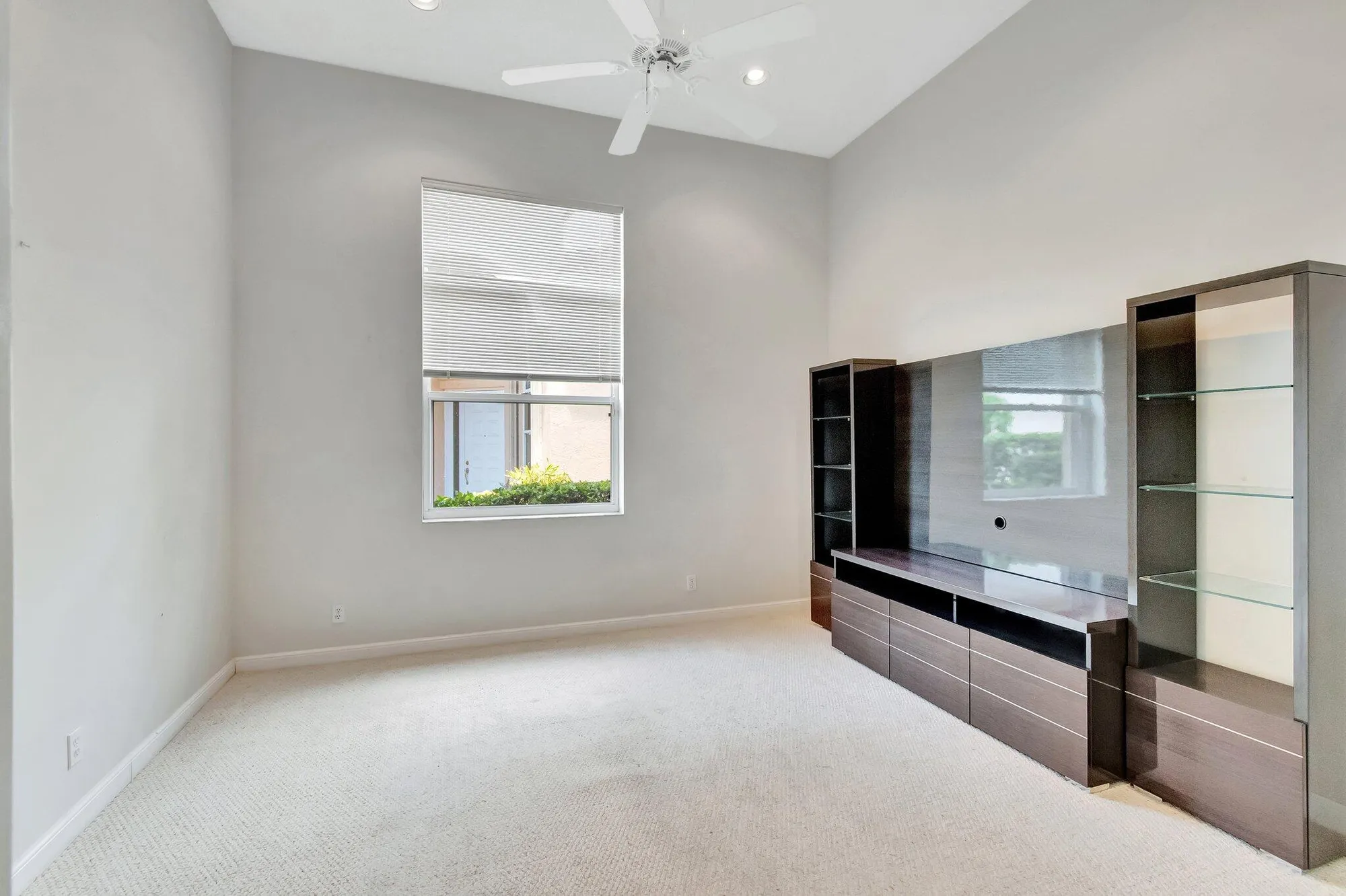 Property Slideshow image 28 of 100 | 6943 fairway lakes dr, Boynton Beach, FL, 33472