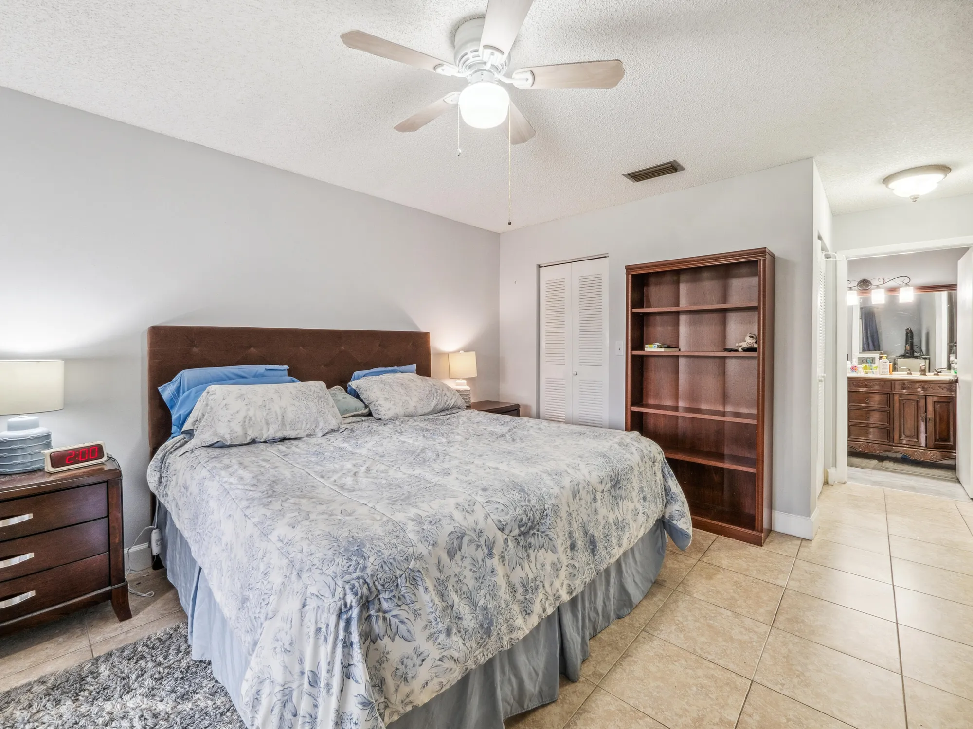 Property Slideshow image 10 of 17 | 8761 echo ln, Boca Raton, FL, 33496