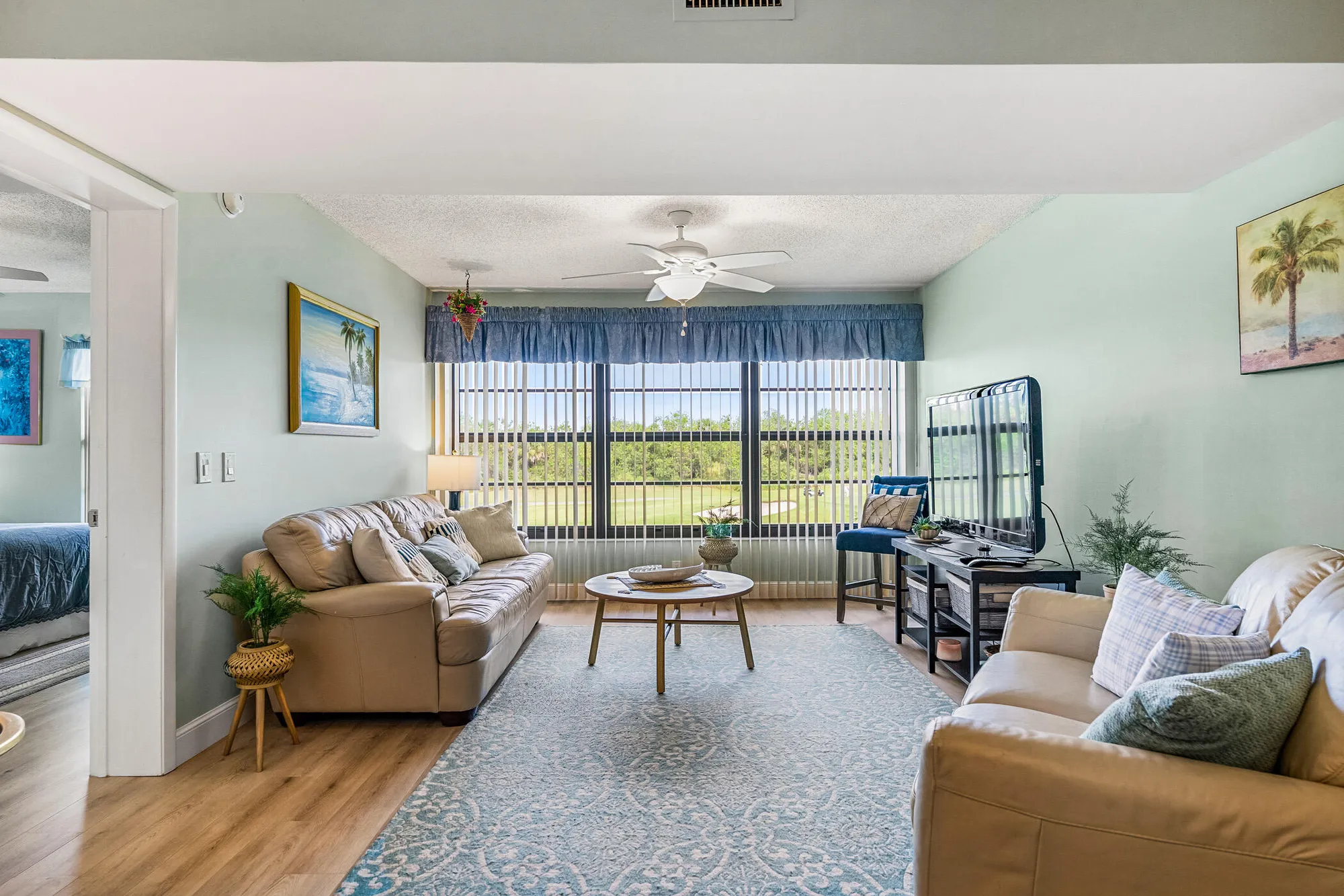 Property Slideshow image 5 of 59 | 28 plantation dr 204, Vero Beach, FL, 32966