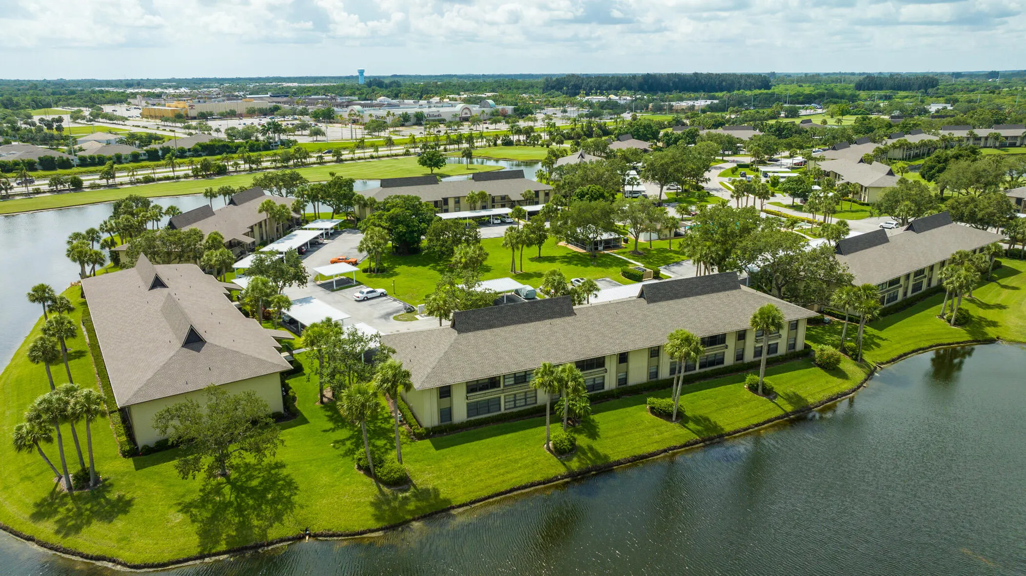 Property Slideshow image 36 of 59 | 28 plantation dr 204, Vero Beach, FL, 32966