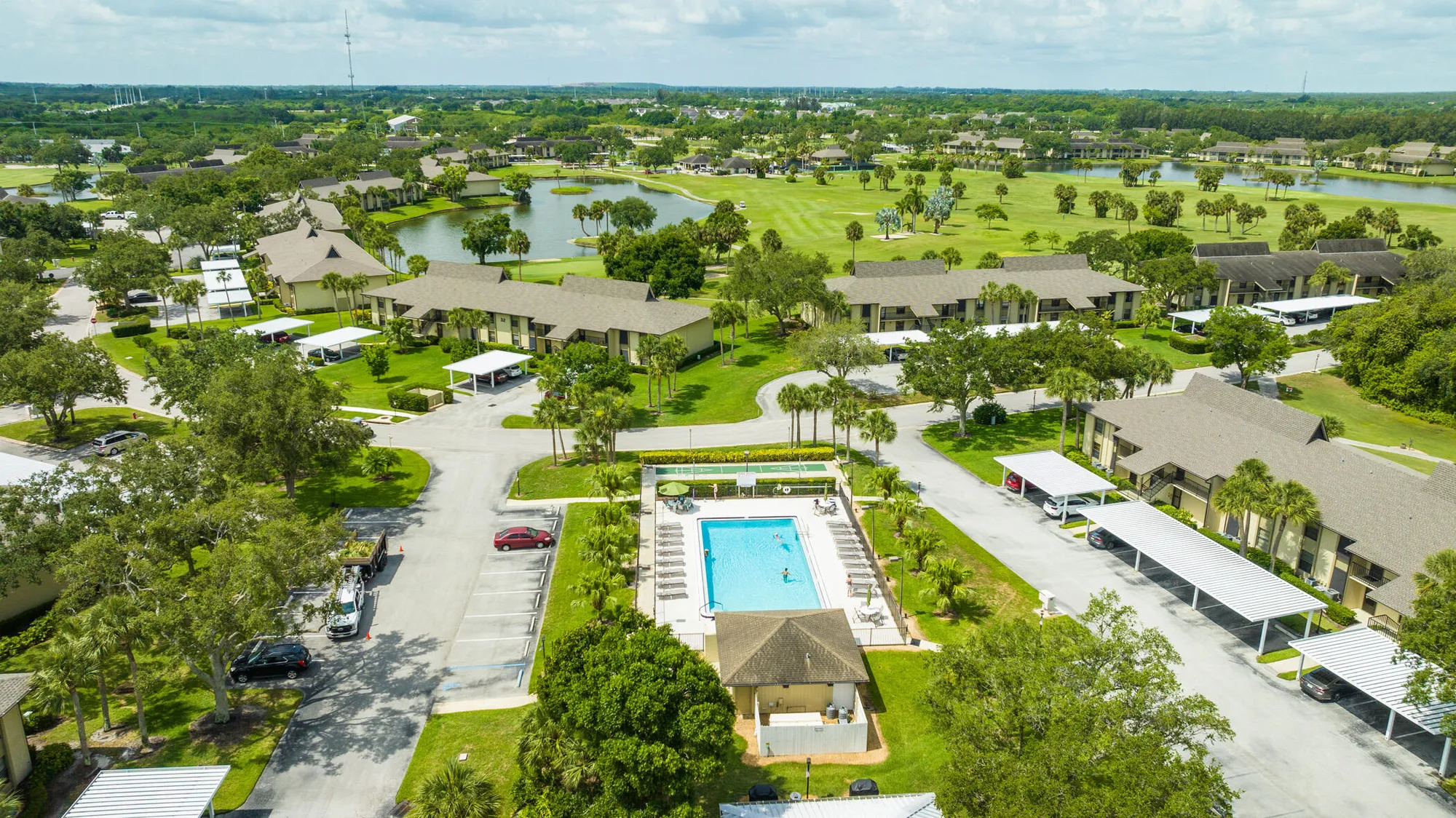 Property Slideshow image 45 of 59 | 28 plantation dr 204, Vero Beach, FL, 32966