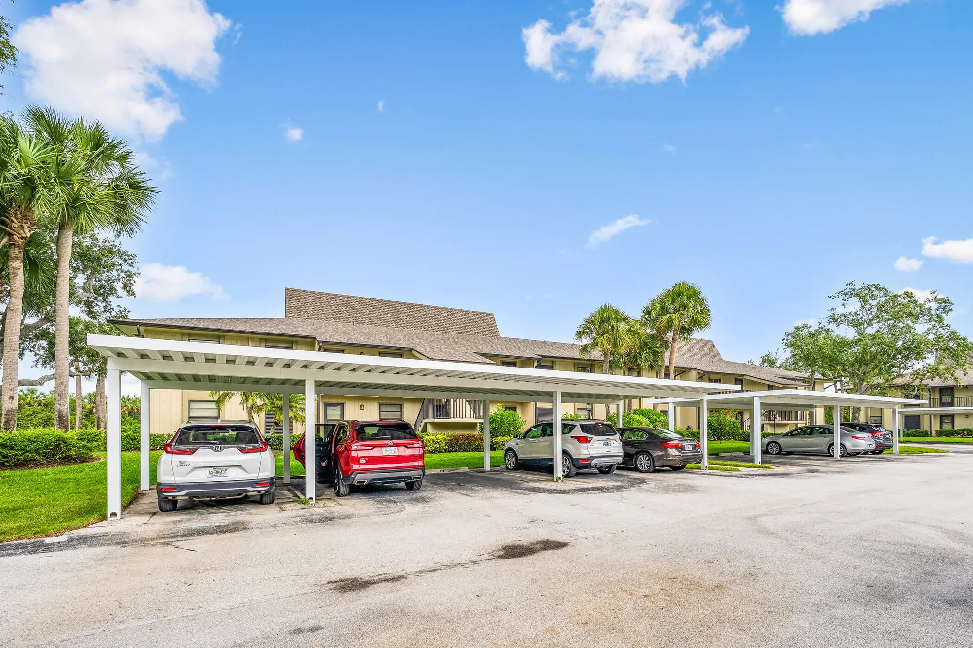 Property Slideshow image 52 of 59 | 28 plantation dr 204, Vero Beach, FL, 32966