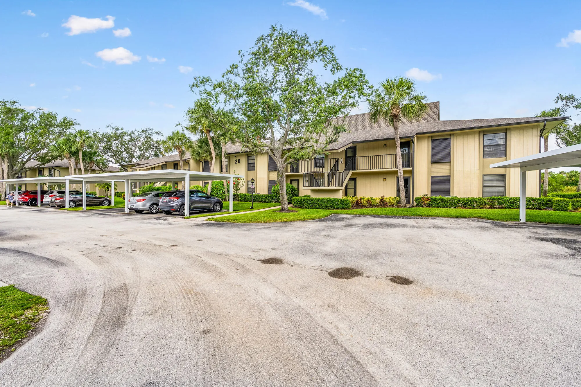 Property Slideshow image 53 of 59 | 28 plantation dr 204, Vero Beach, FL, 32966