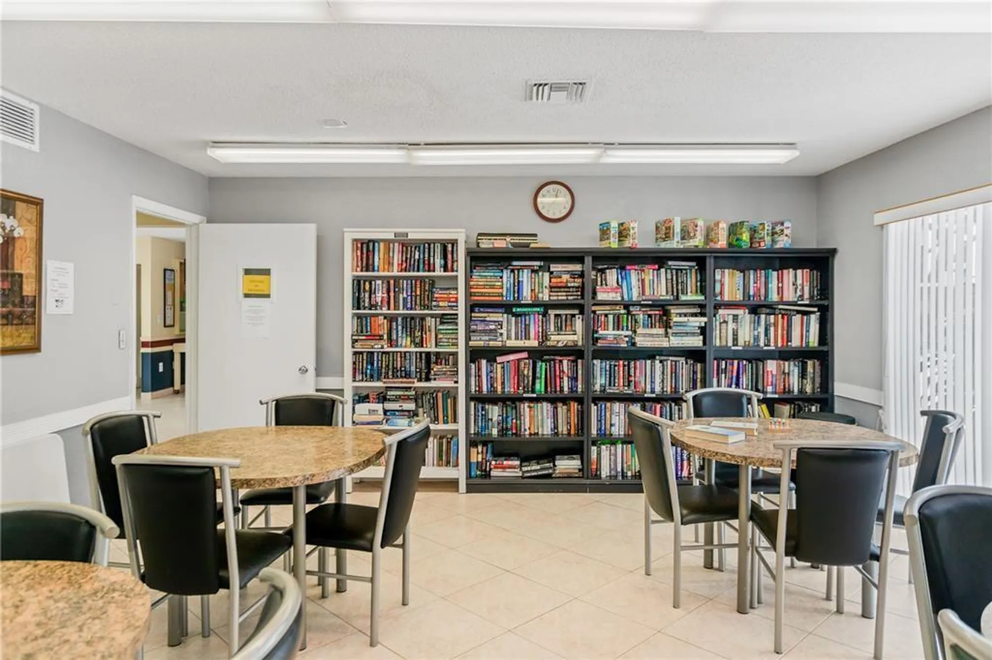 Property Slideshow image 16 of 26 | 251 nw 76th ave 105, Margate, FL, 33063