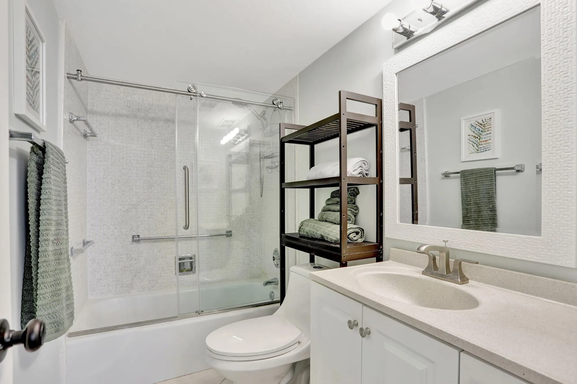 Property Slideshow image 21 of 33 | 2731 ne 14th street cswy 702, Pompano Beach, FL, 33062