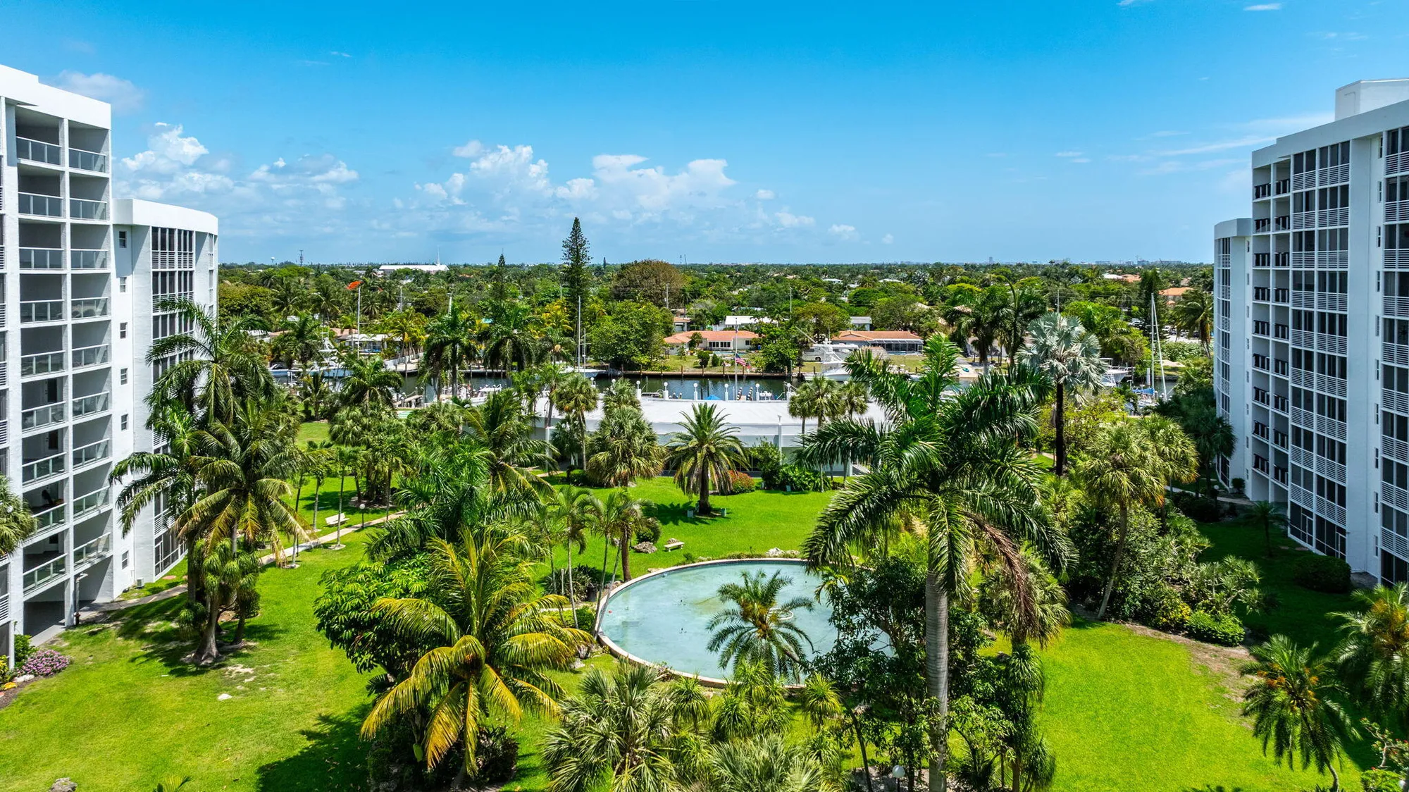 Property Slideshow image 24 of 33 | 2731 ne 14th street cswy 702, Pompano Beach, FL, 33062