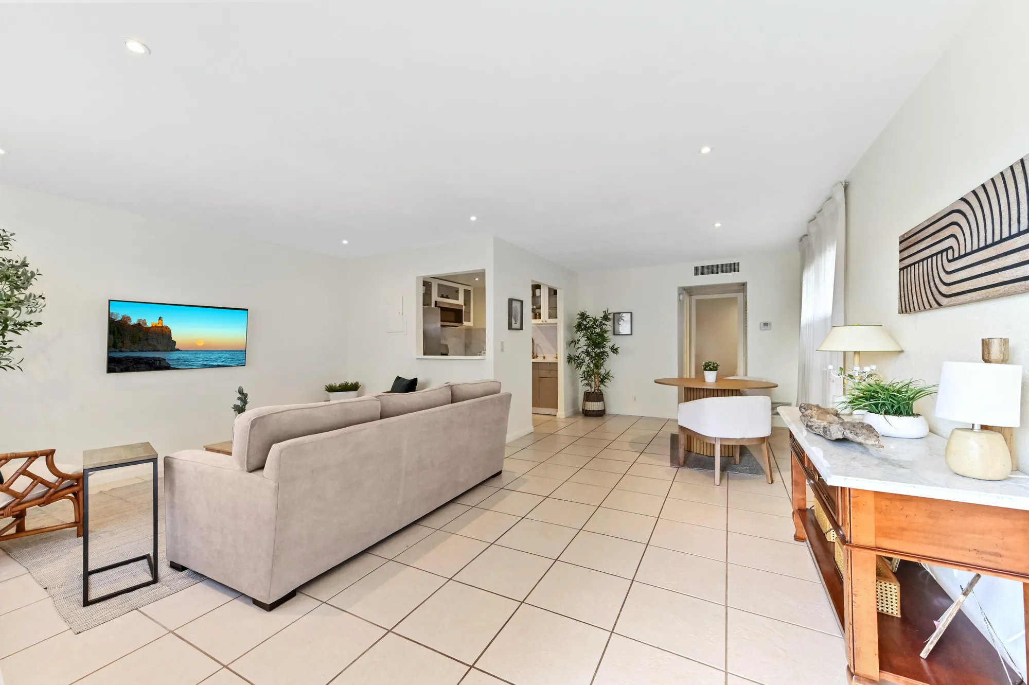 Property Slideshow image 4 of 27 | 271 saxony f, Delray Beach, FL, 33446