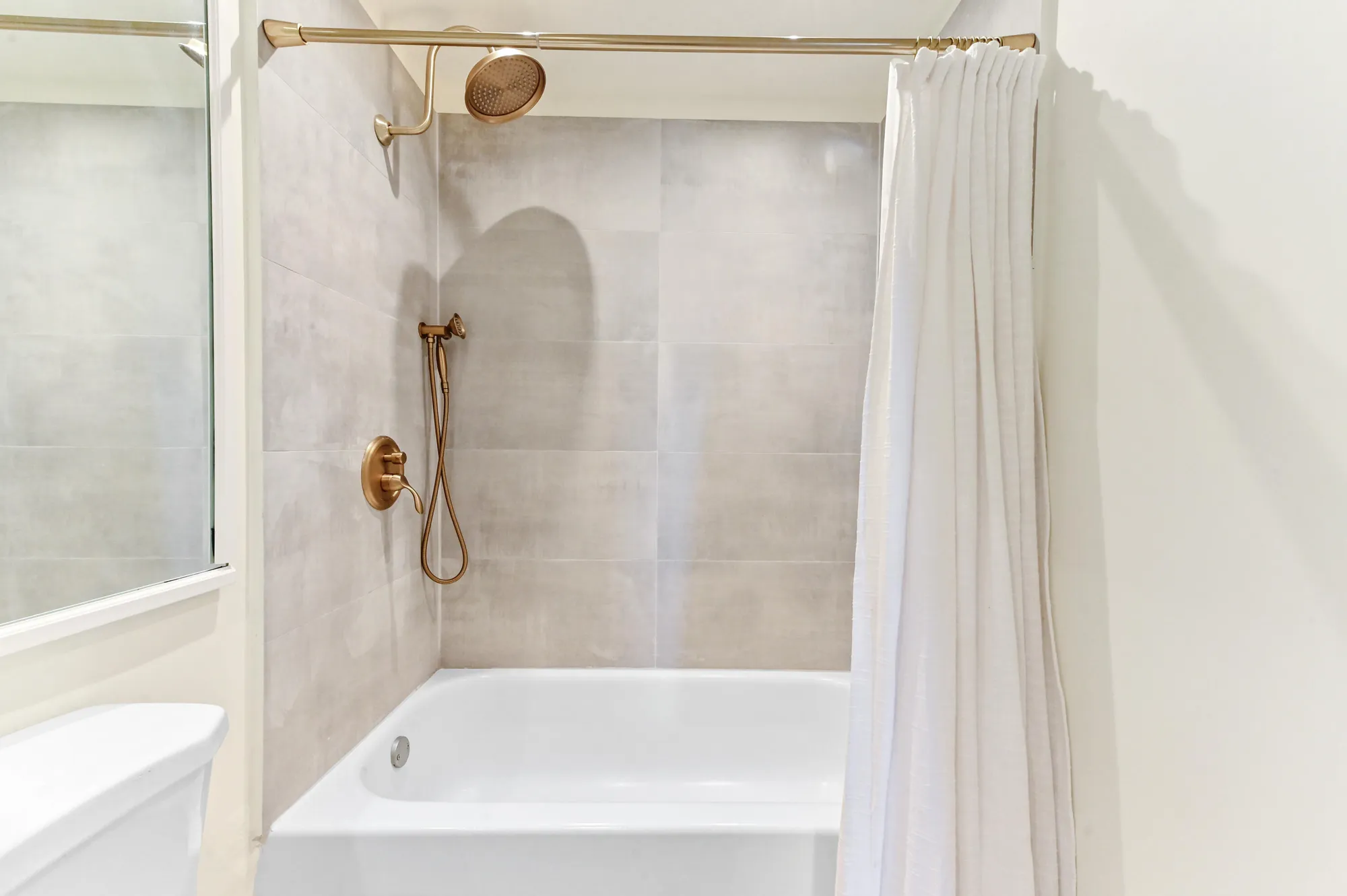 Property Slideshow image 16 of 27 | 271 saxony f, Delray Beach, FL, 33446