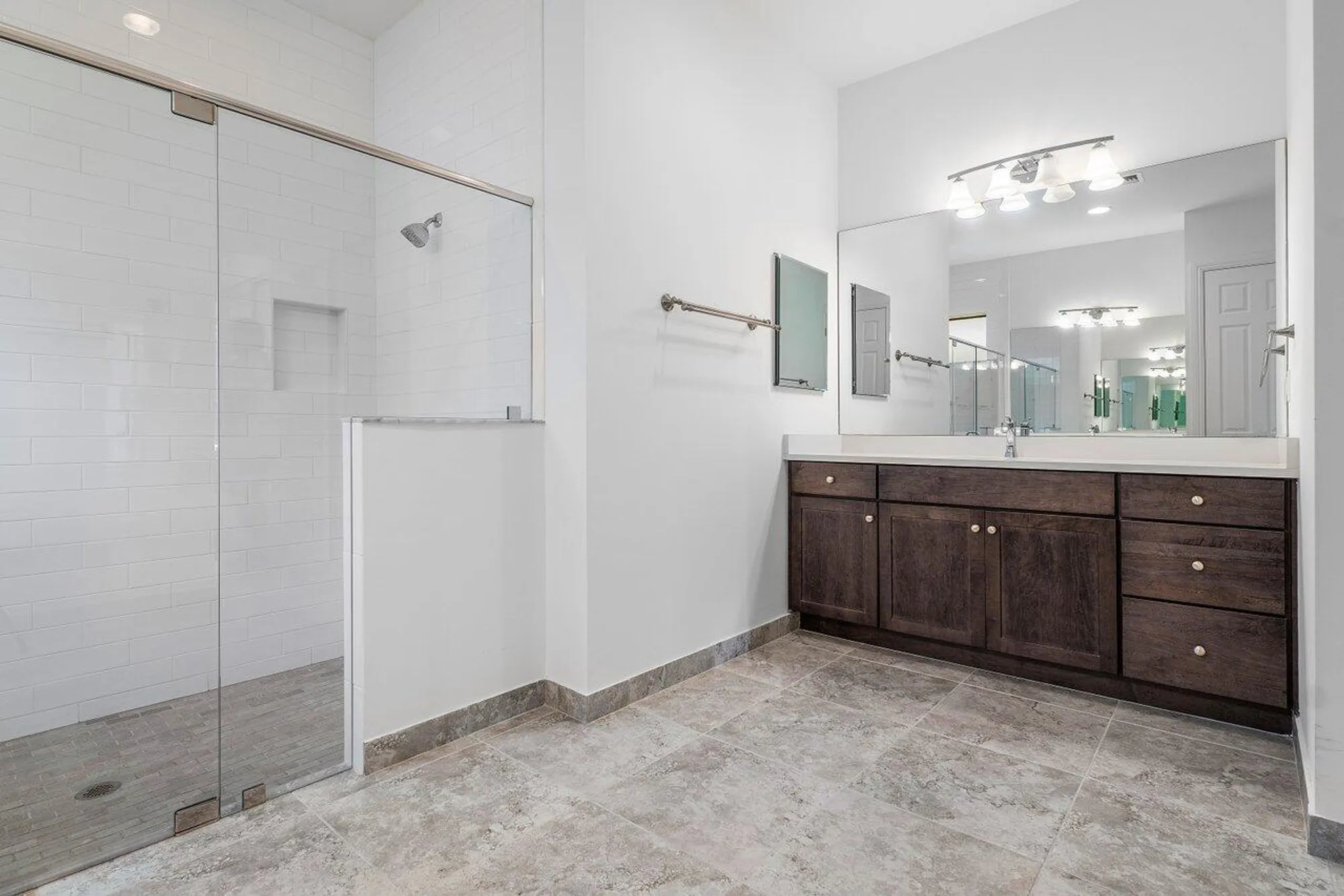Property Slideshow image 18 of 48 | 9088 leon cir, Parkland, FL, 33076