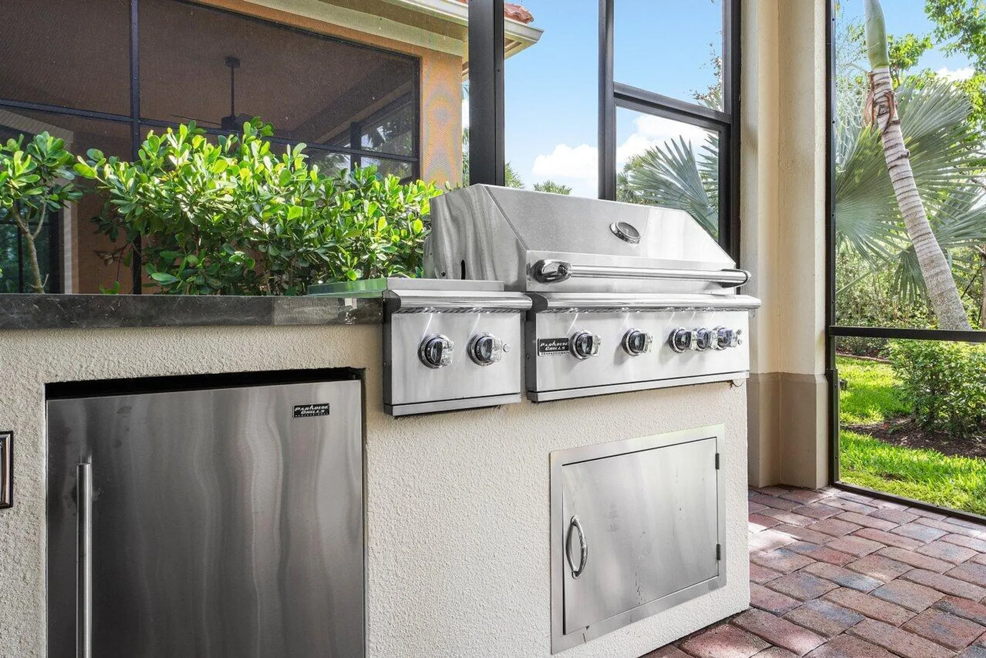 Property Slideshow image 29 of 48 | 9088 leon cir, Parkland, FL, 33076